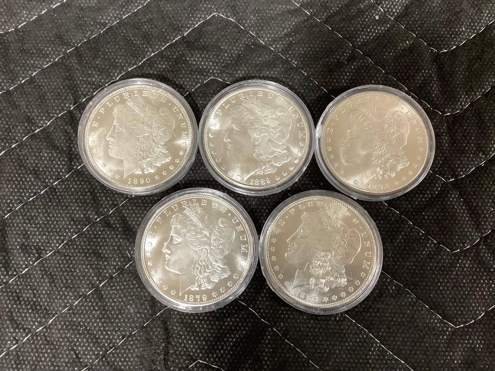 Replica coins: Replica coins