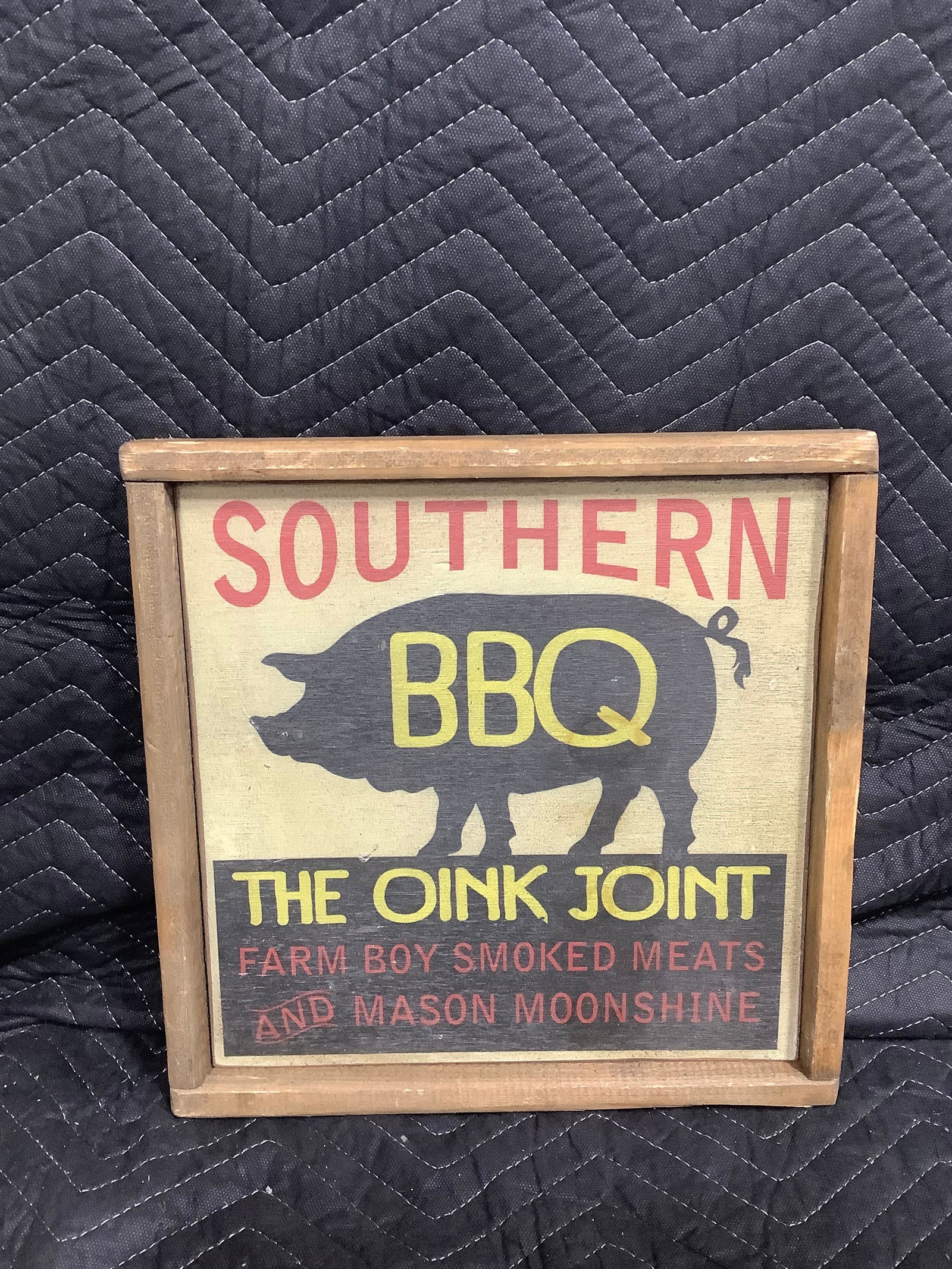 Framed Sputhern BBQ wooden wall decor(13.5inx13.5in): Framed Sputhern BBQ wooden wall decor(13.5inx13.5in)