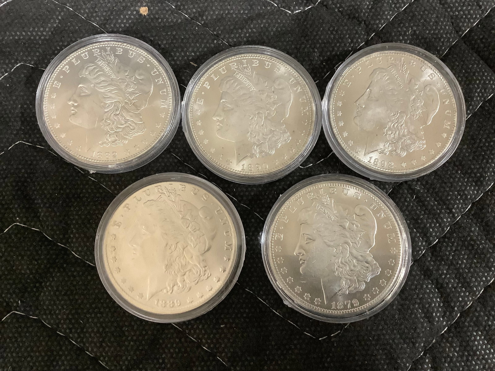 Replica coins: Replica coins