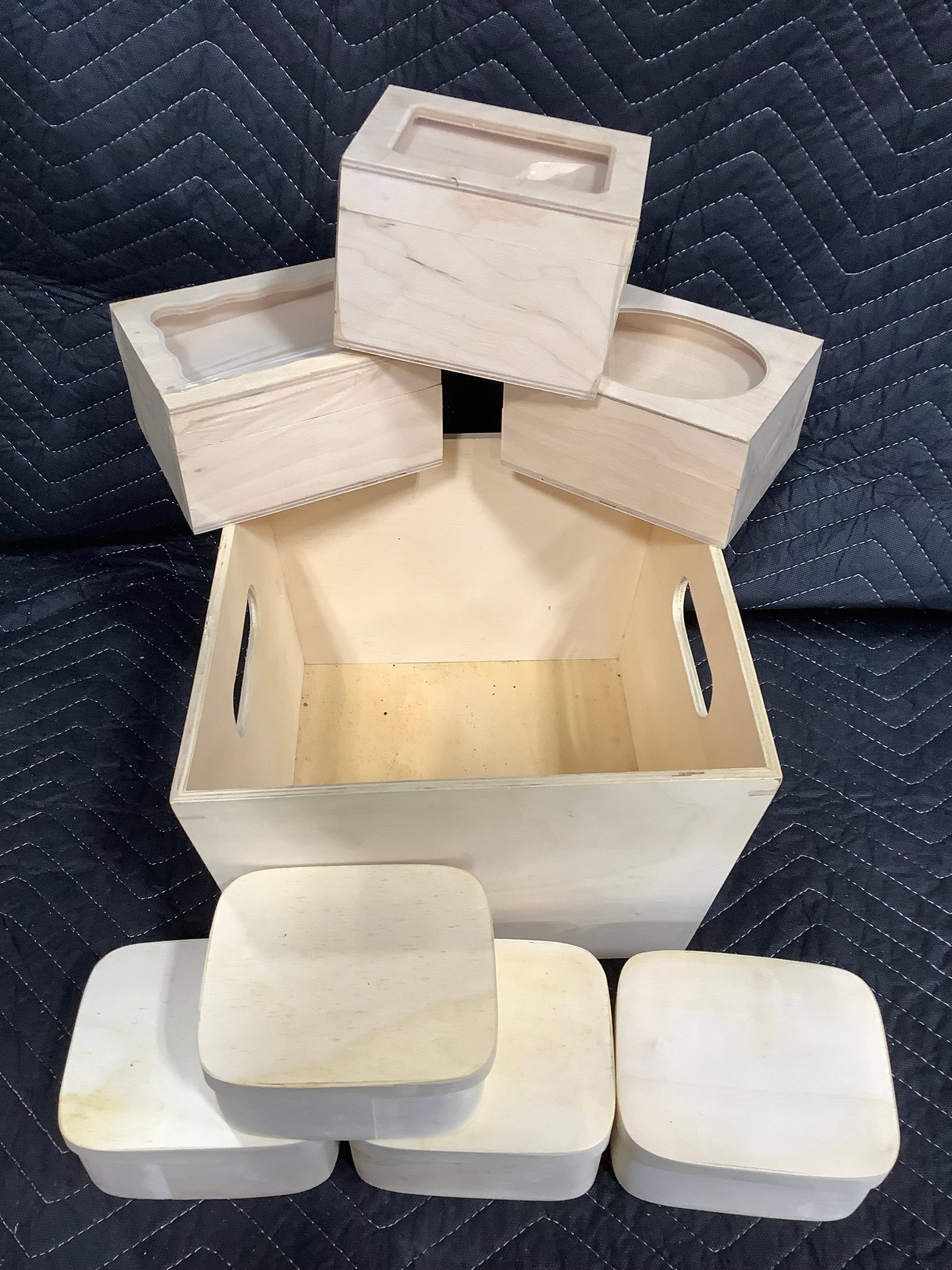 Unfinished wooden containers/boxes (1 of 1)