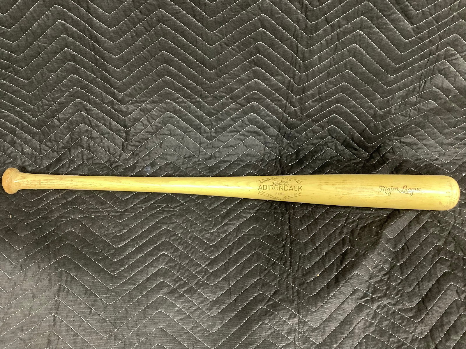 Vintage Adirondack Northern White Oak Bat (1 of 1)