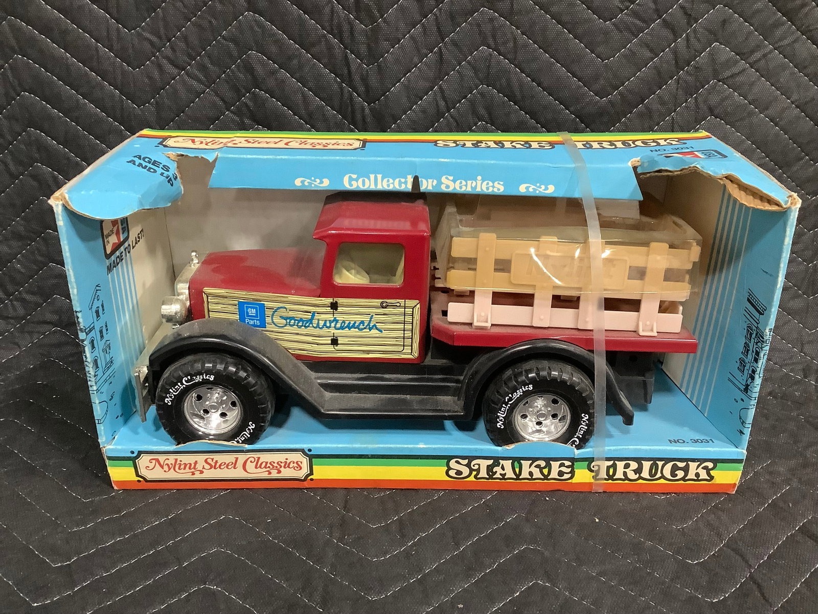 Nylint Steel Classic Stake Truck (1 of 1)
