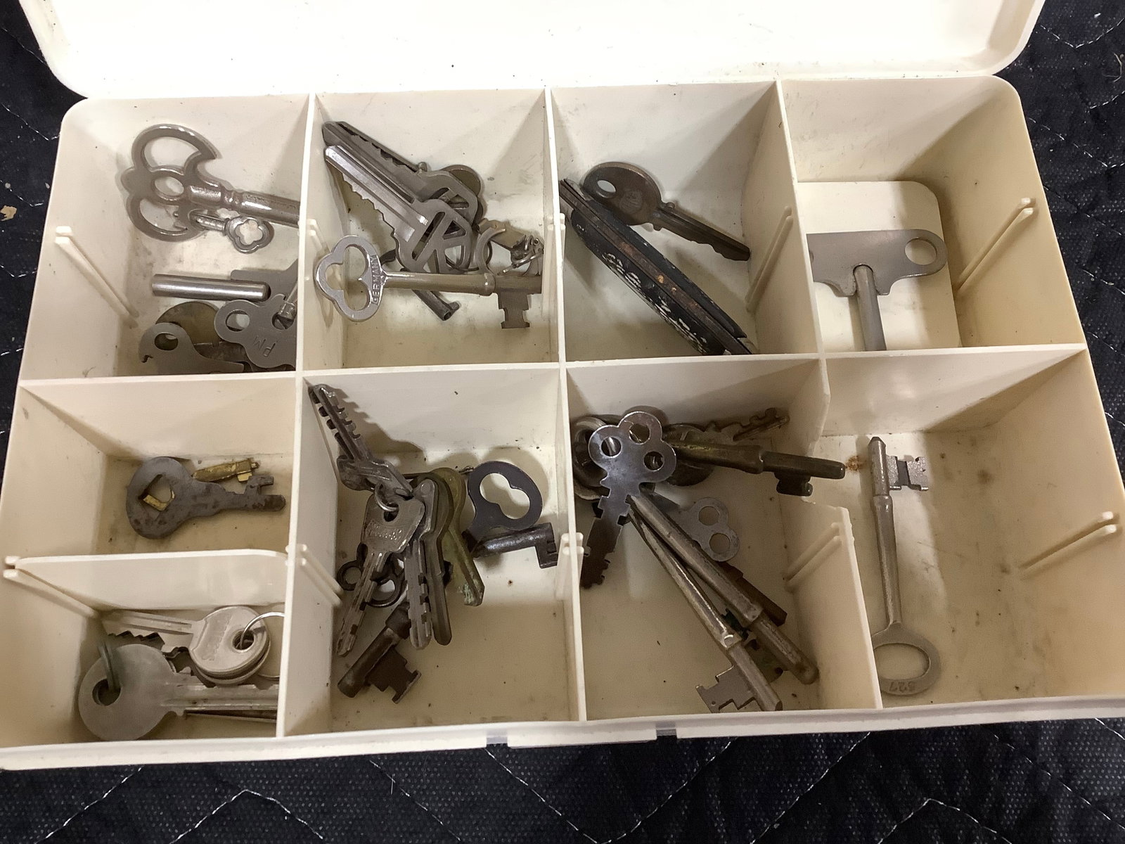 Vintage Keys (1 of 1)