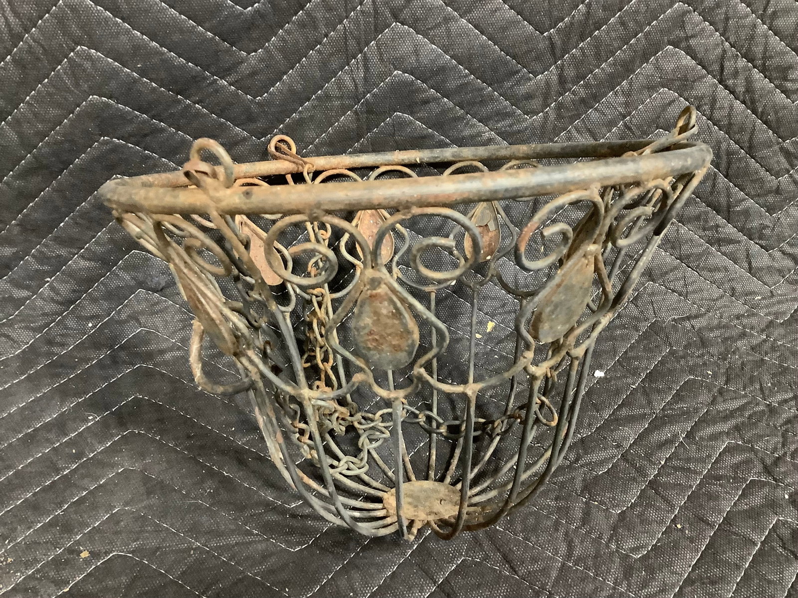 Vintage Hanging Iron Basket (1 of 1)