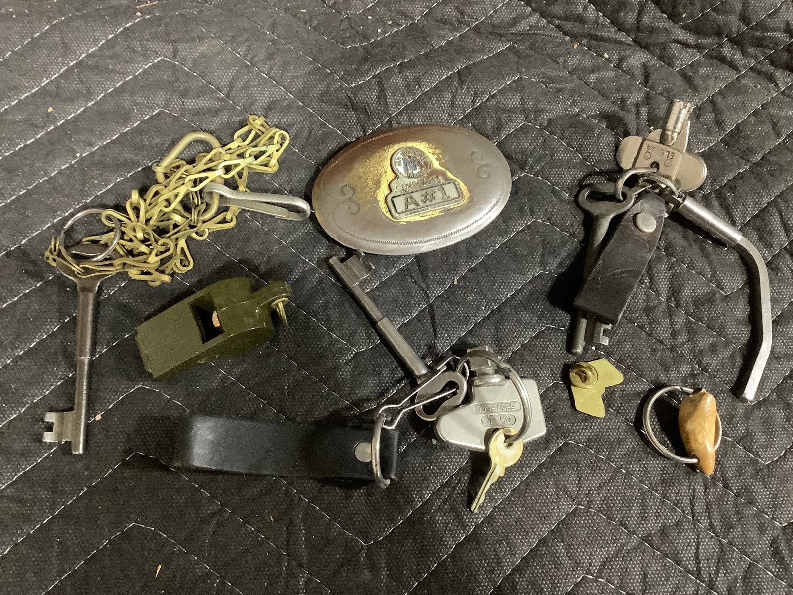 MTA Belt Buckle and Conductor Keys: MTA Belt Buckle and Conductor Keys