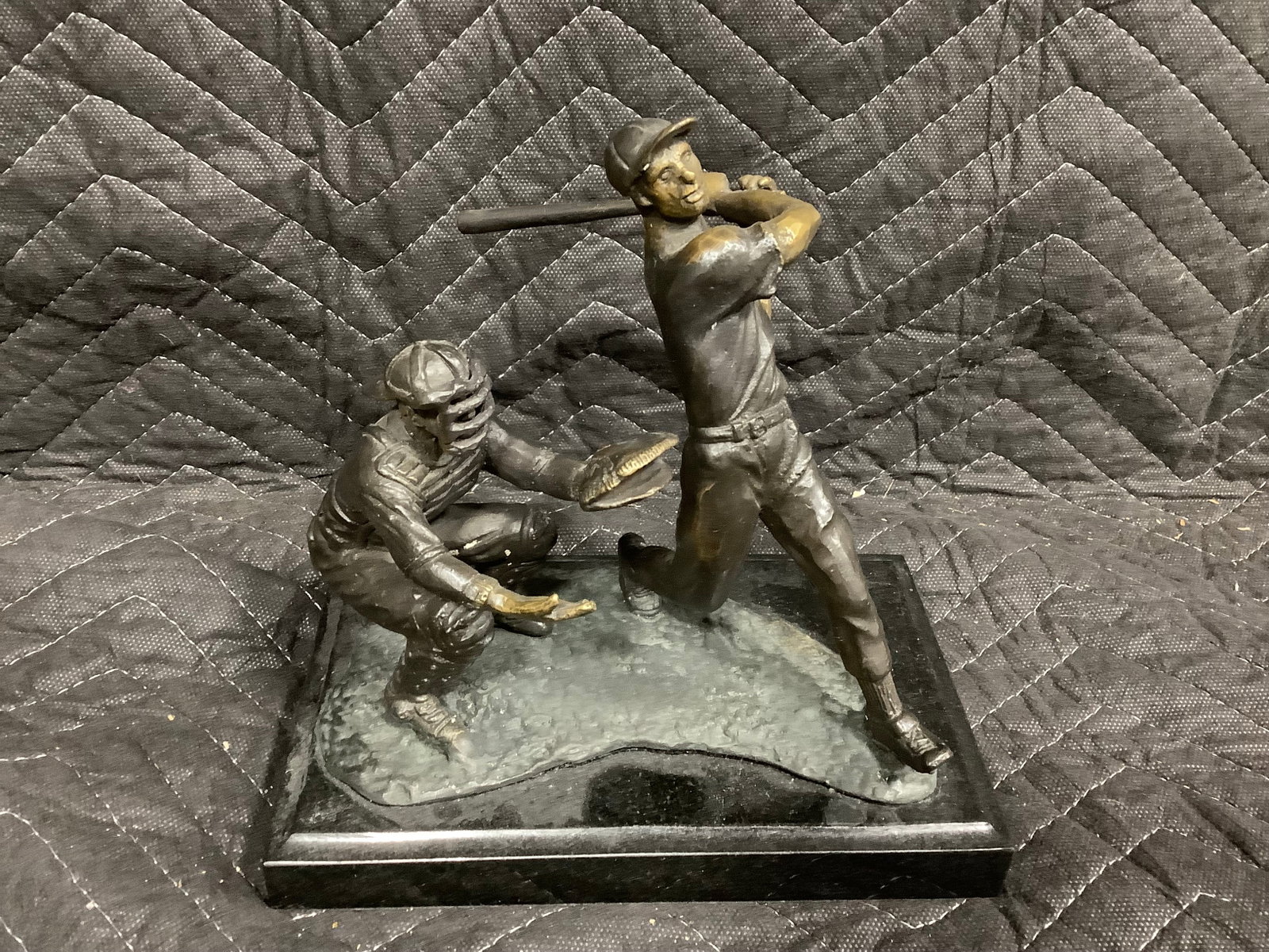 Signed Bronze Baseball Players Sculpture (8.5in Tall): Signed Bronze Baseball Players Sculpture (8.5in Tall)