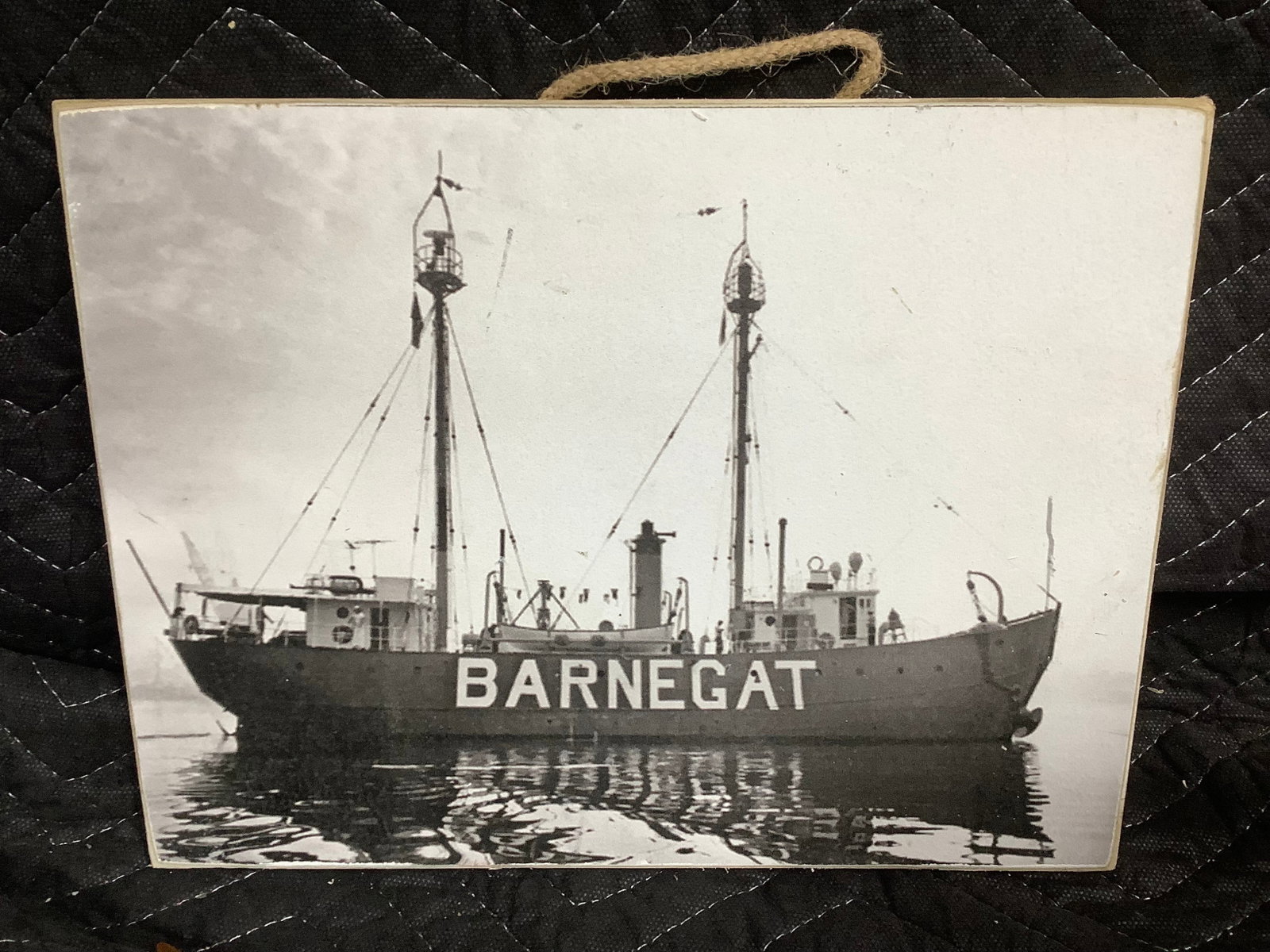 Wooden Barnegat Sign Decor (8.5inx11.5in): Wooden Barnegat Sign Decor (8.5inx11.5in)