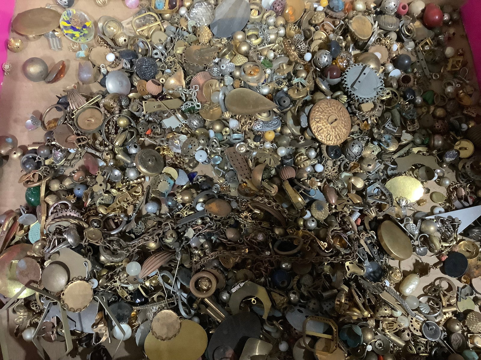 Vintage Jewelry Findings (1 of 1)