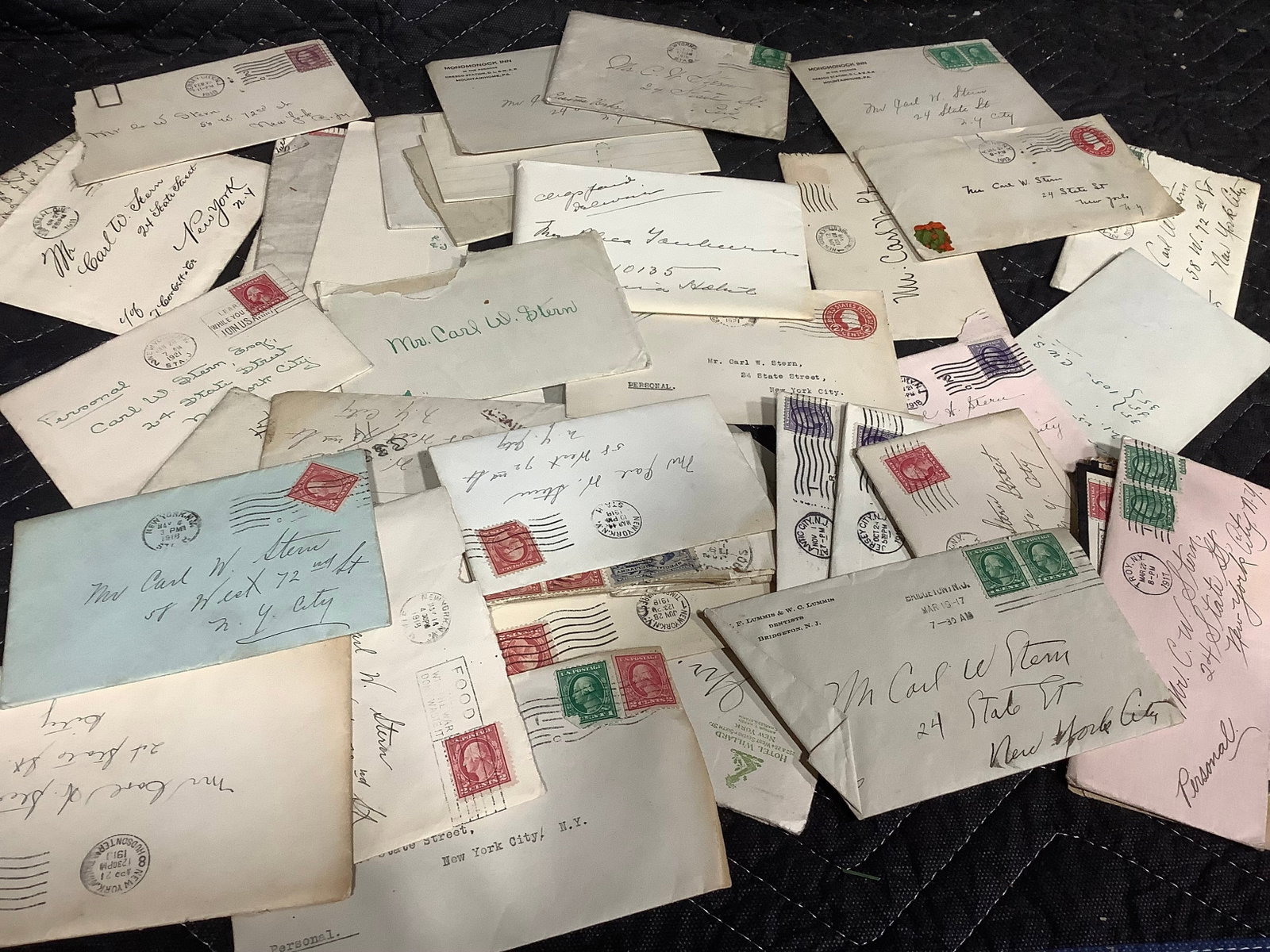 US Postage Envelopes/Stamps (1 of 1)