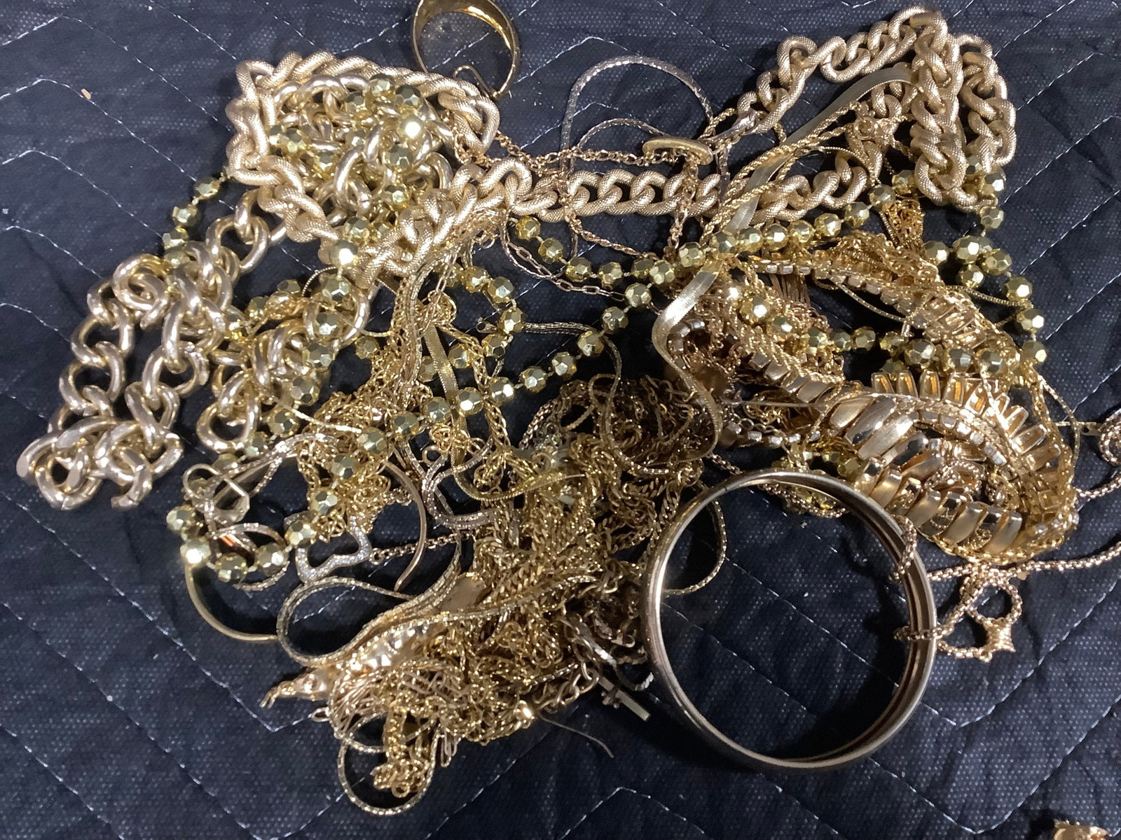 Vintage Costume Jewelry: Vintage Costume Jewelry