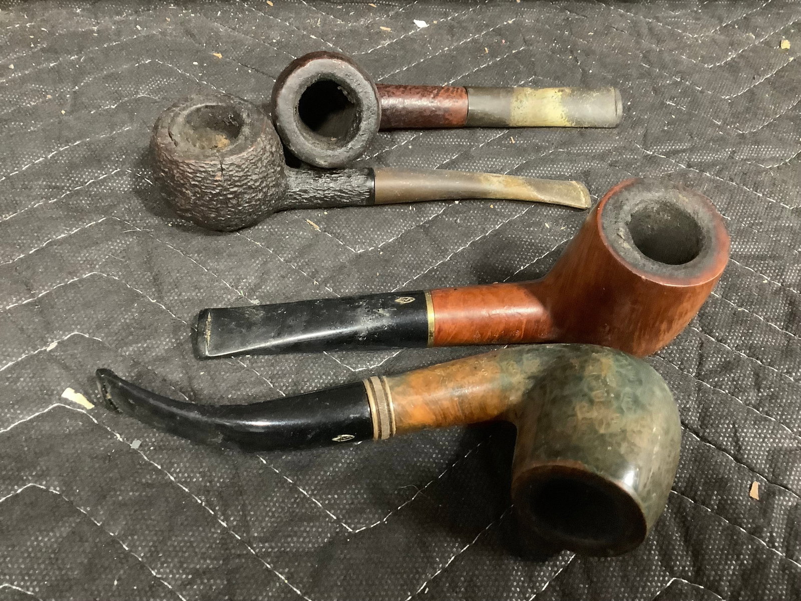 Vintage Pipes: Vintage Pipes