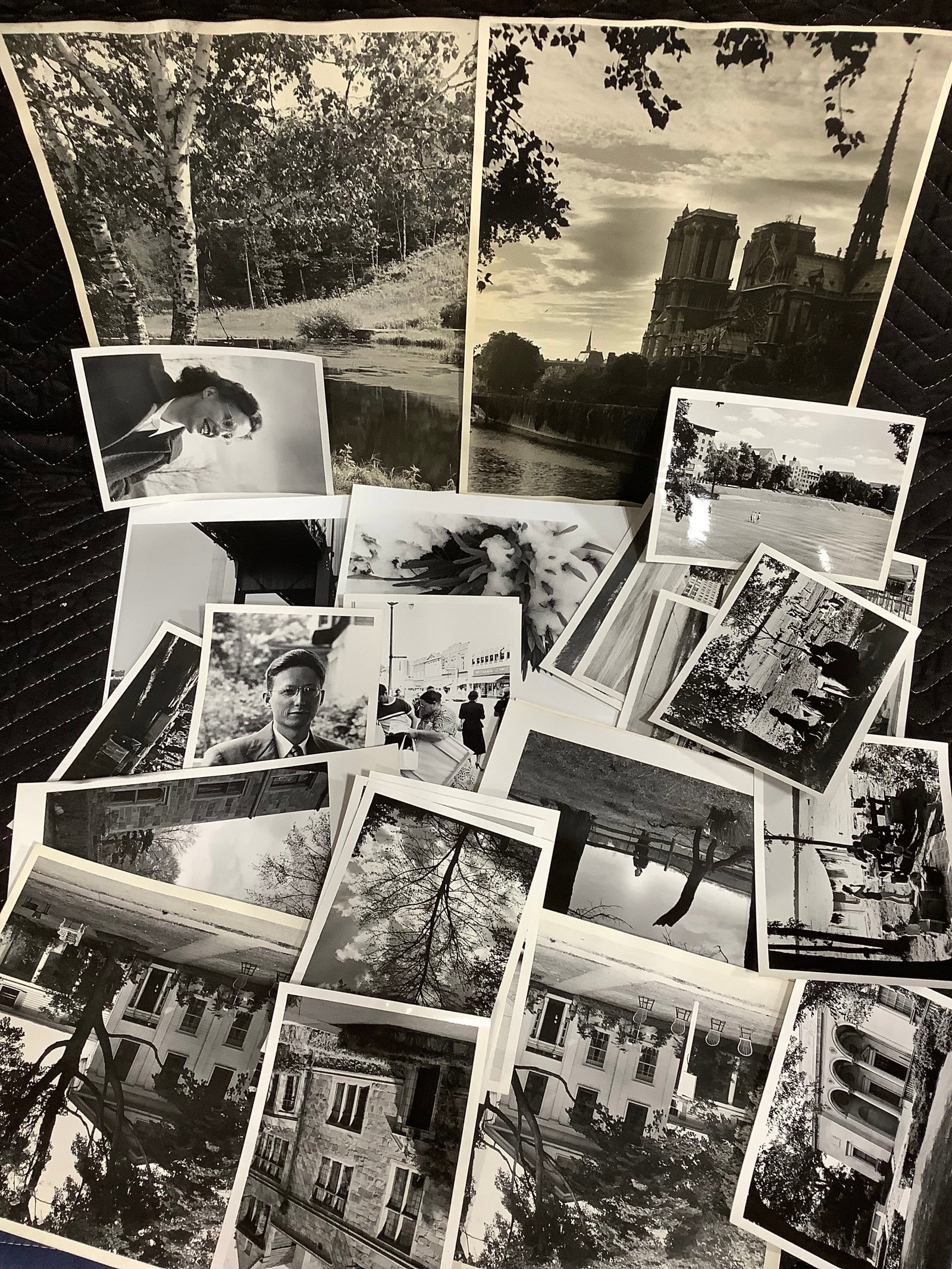 Vintage Black and White Photographs: Vintage Black and White Photographs