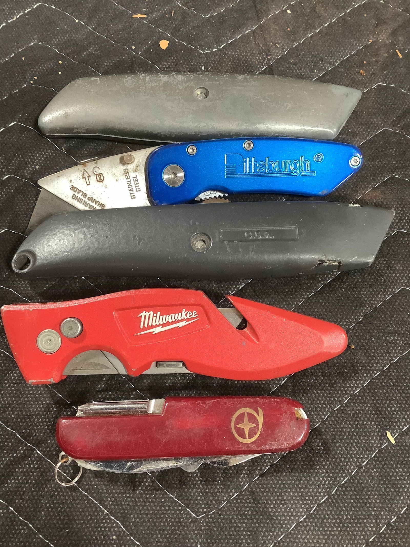 Various Blades/Boxcutters (1 of 1)