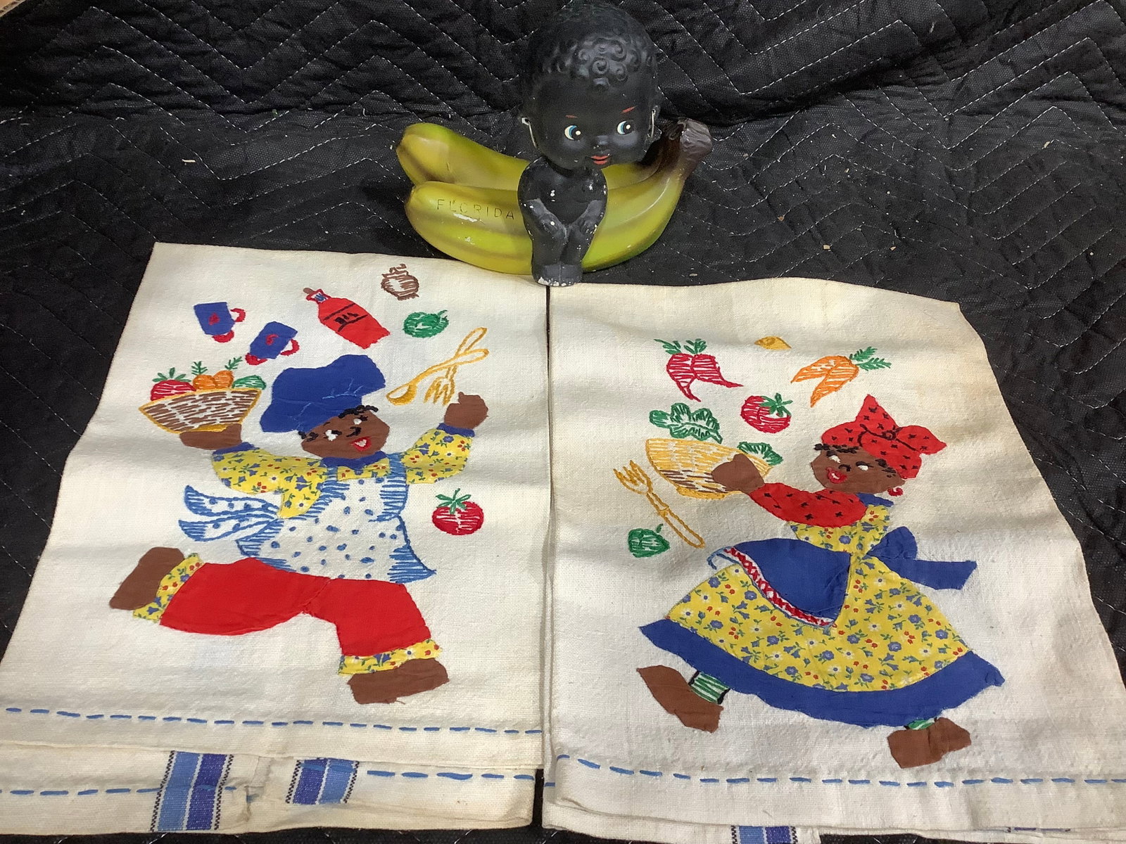 Vintage embroidered kitchen towels and Florida souvenir bobblehead bank(head loose, needs repair-6in: Vintage embroidered kitchen towels and Florida souvenir bobblehead bank(head loose, needs repair-6in tall)