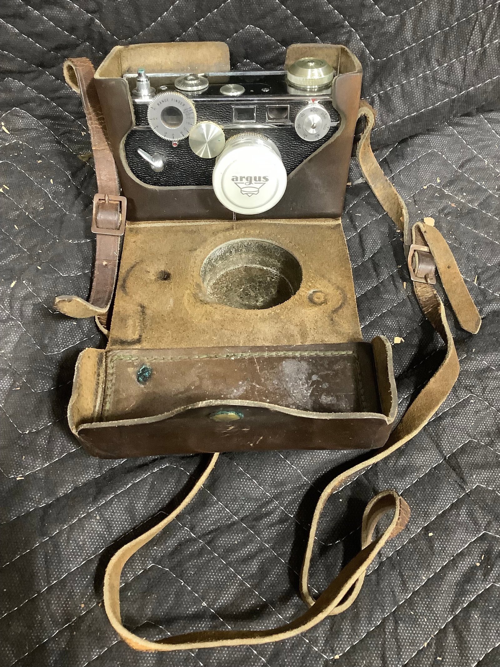Vintage Argus Camera with Case (1 of 1)