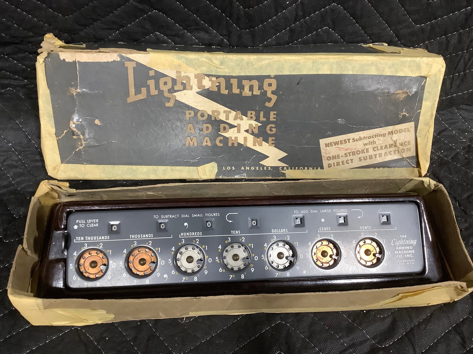 Vintage Lightning Portable Adding Machine (1 of 1)