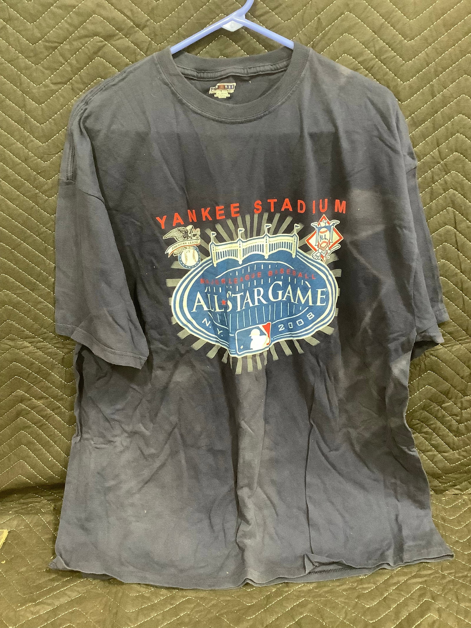 Yankee Stadium tshirt(XL): Yankee Stadium tshirt(XL)