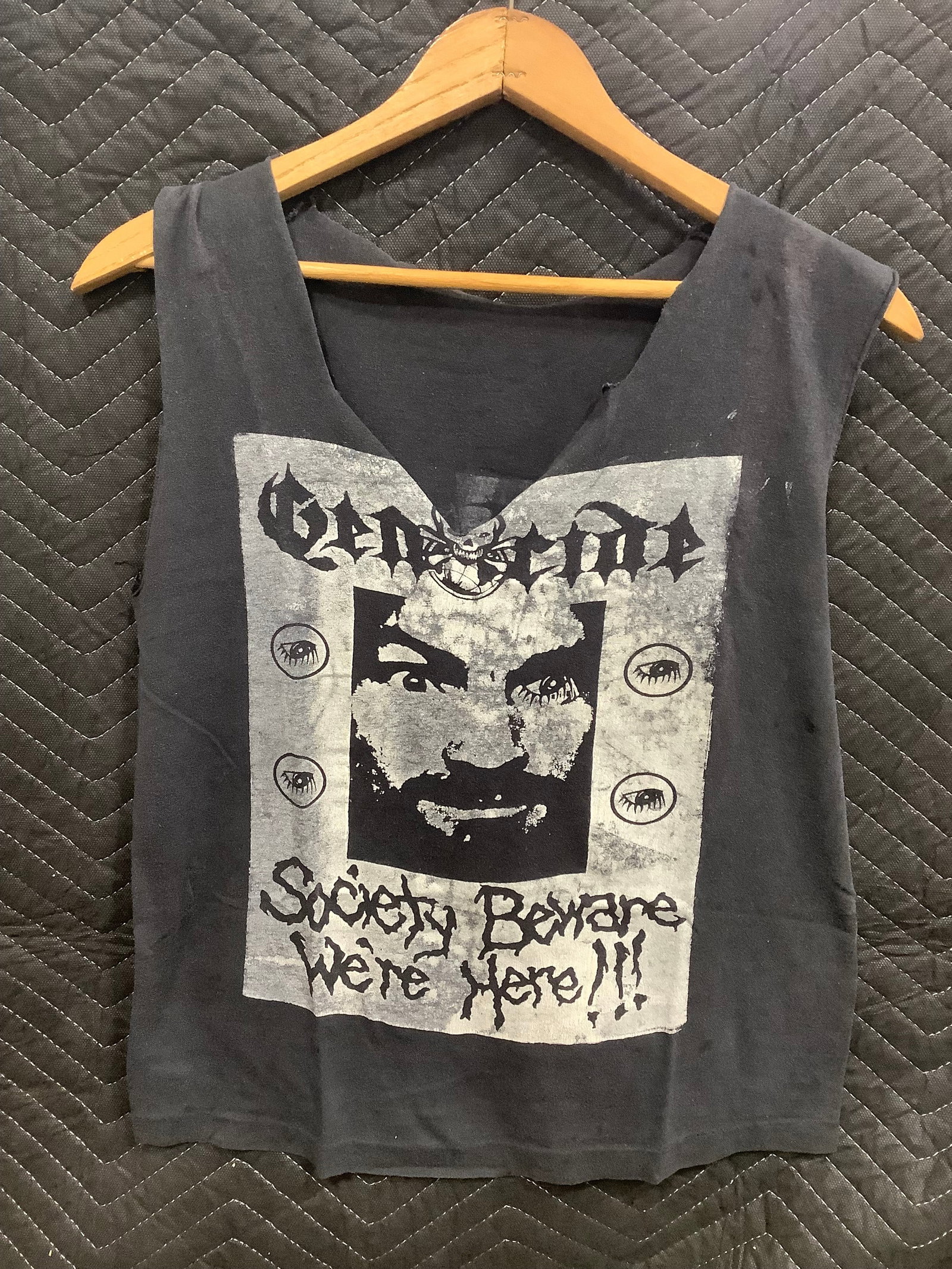 Vintage Genocide cut rock shirt(size N/A): Vintage Genocide cut rock shirt(size N/A)