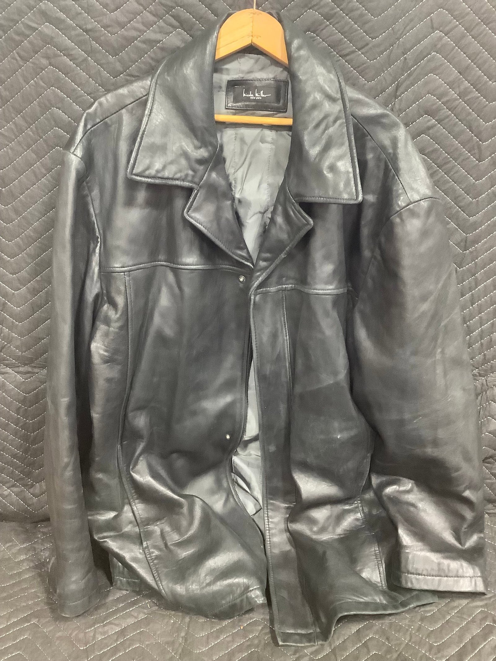 Nicole Miller leather jacket(XL): Nicole Miller leather jacket(XL)