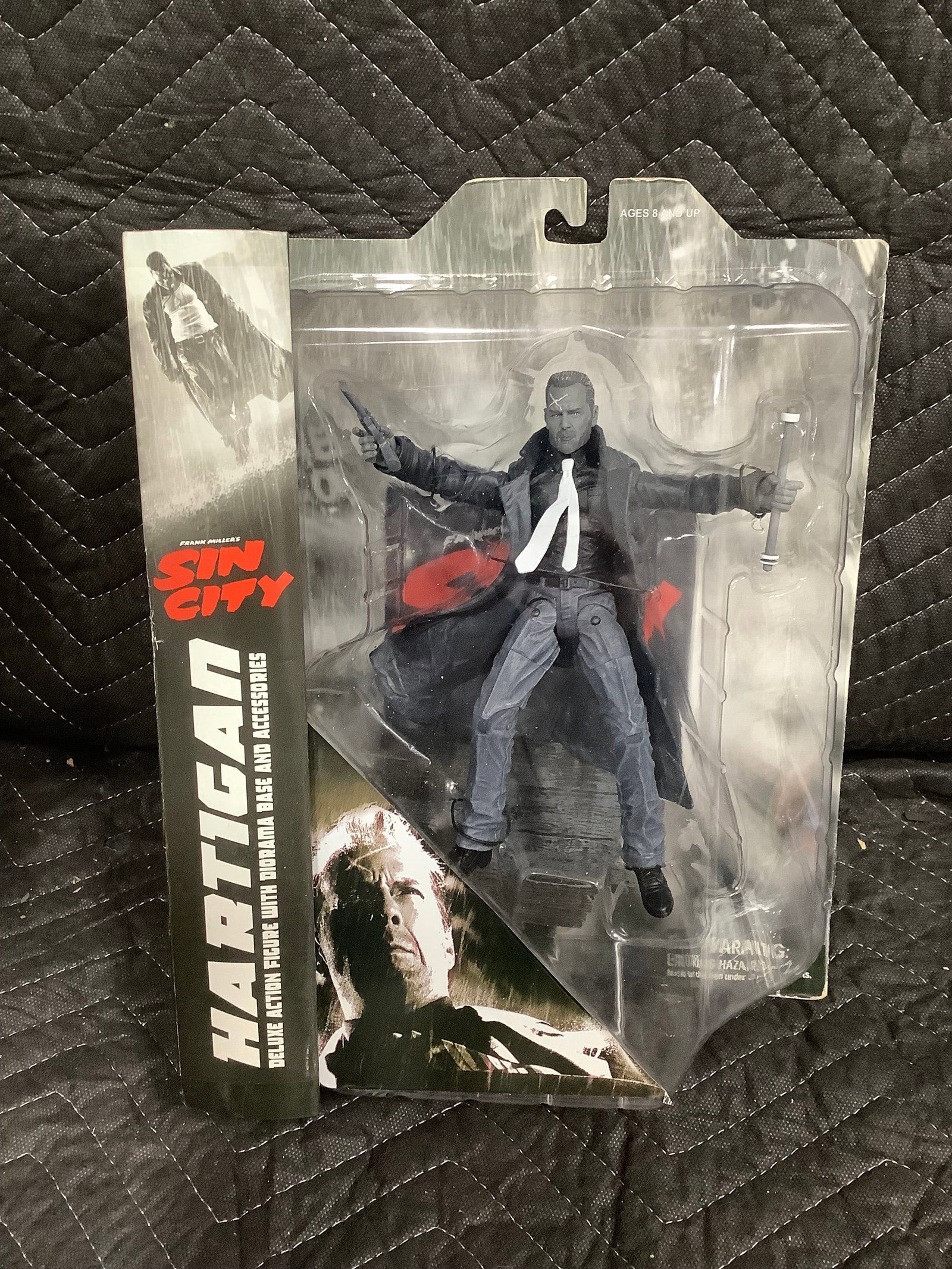 Sin City Hartican collectible figure*new in package*: Sin City Hartican collectible figure*new in package*