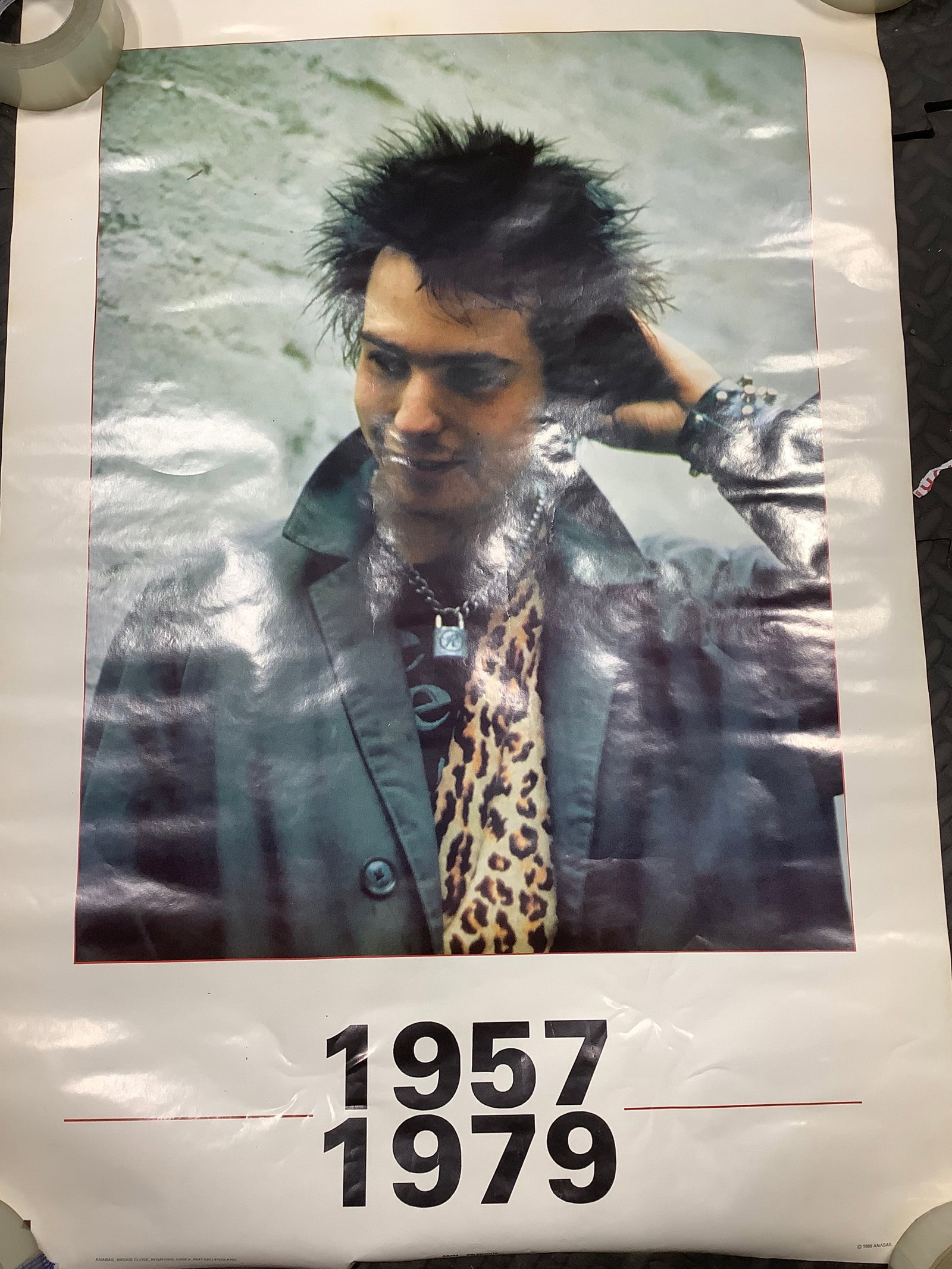 Vintage Sid Vicious poster(24.5inx35in): Vintage Sid Vicious poster(24.5inx35in)