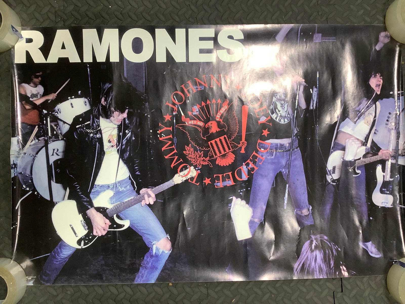 Vintage Ramones poster(slightly torn-23.5inx35.5in): Vintage Ramones poster(slightly torn-23.5inx35.5in)