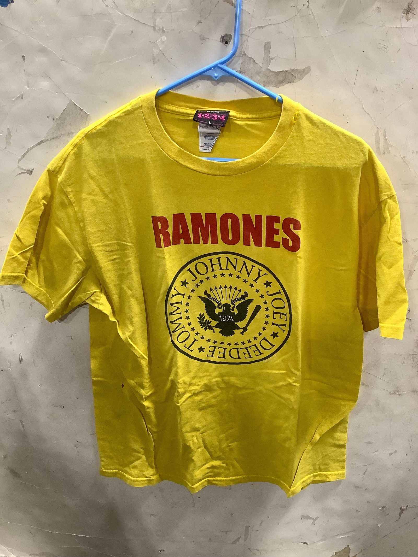 Ramones tshirt(L): Ramones tshirt(L)