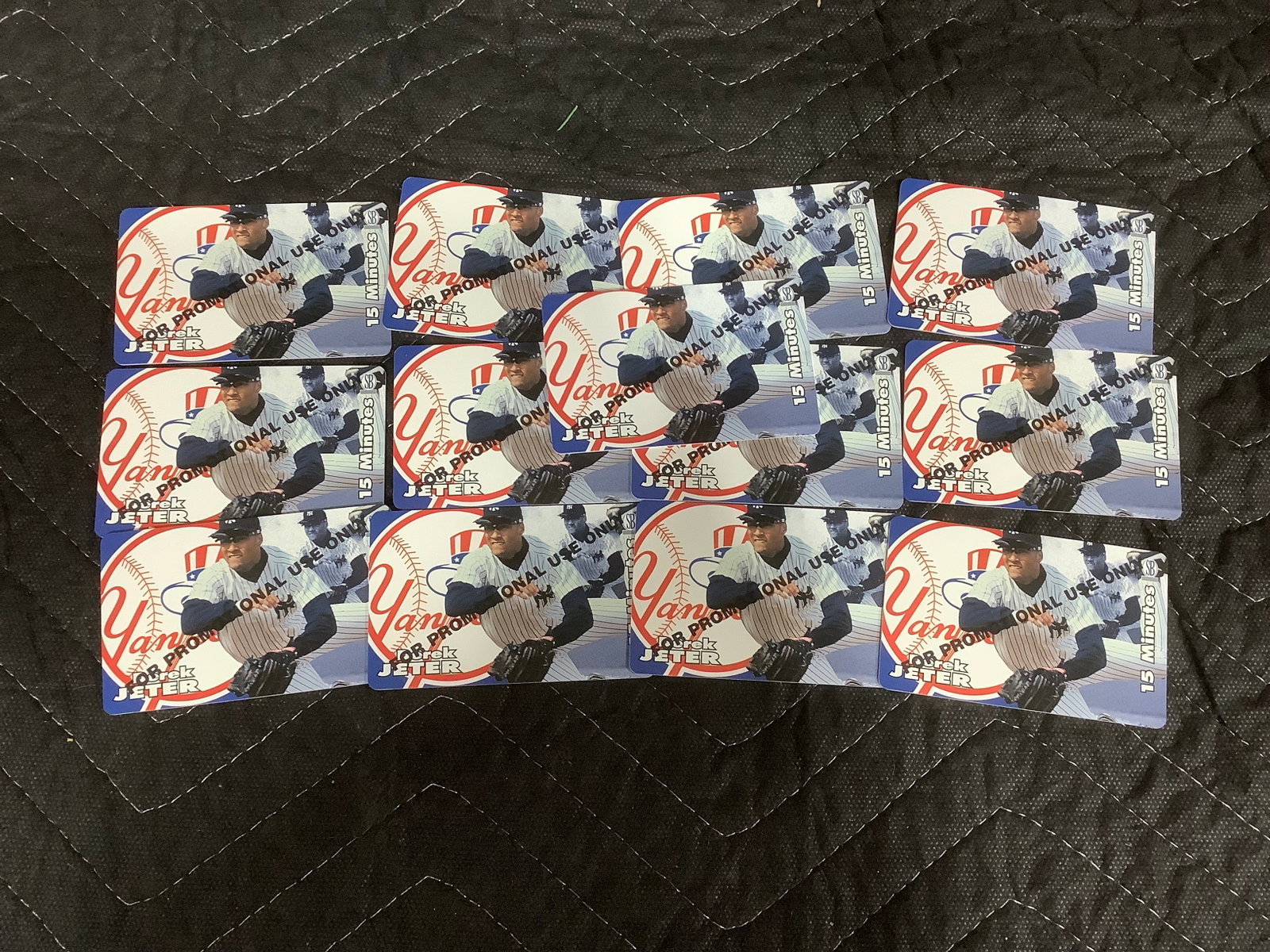 NY Yankees Derek Jeter promotional cards (1 of 1)
