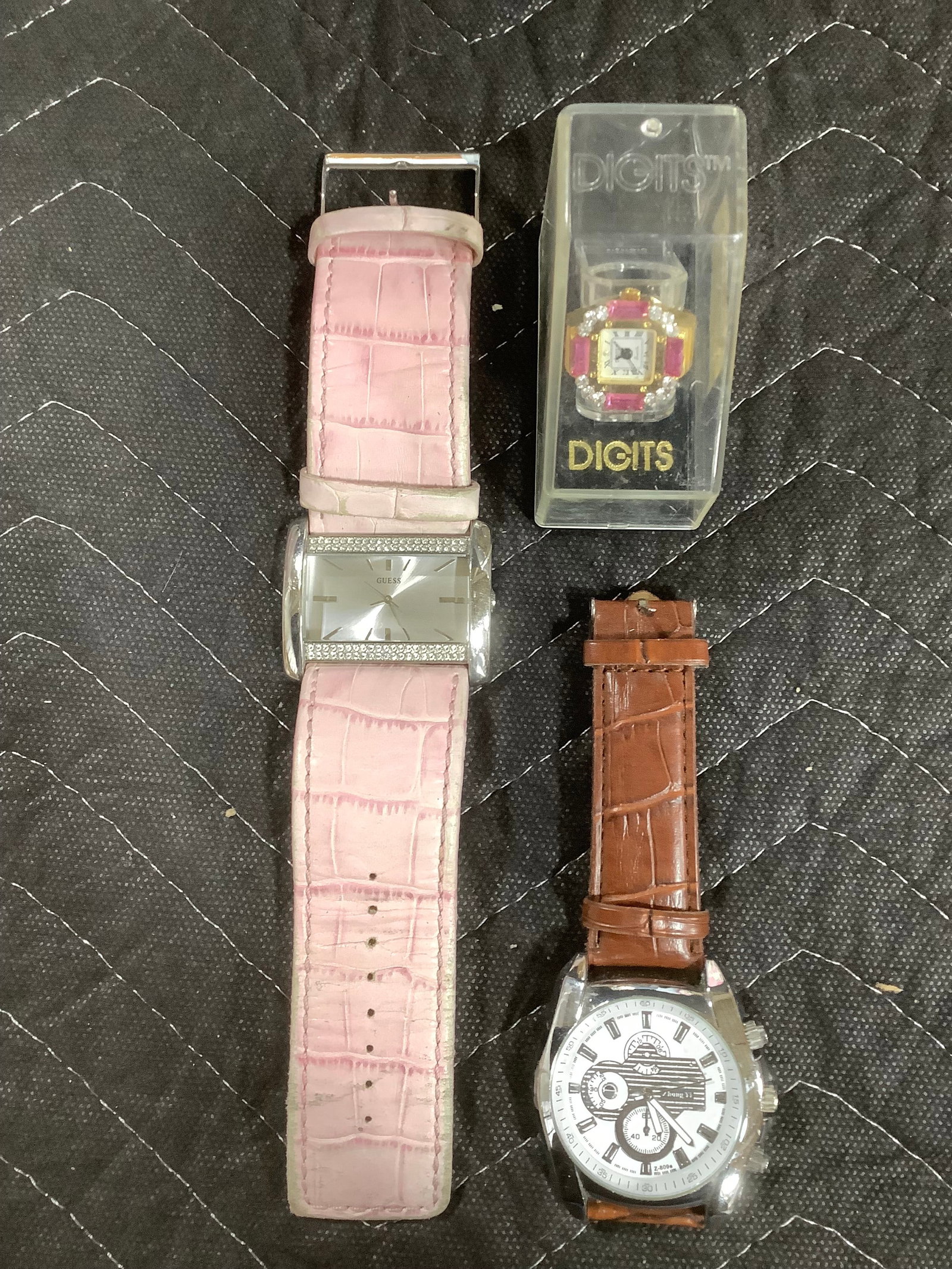 Watches(Guess, Digits, and more): Watches(Guess, Digits, and more)