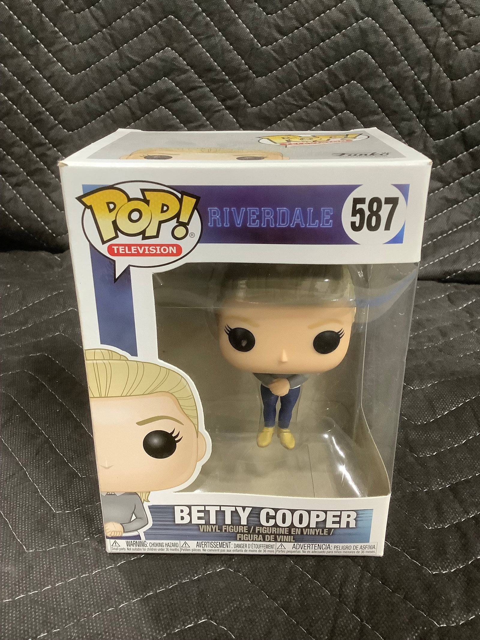 Riverdale Betty Cooper 587 Funko Pop collectible vinyl figure*new in package* (1 of 1)