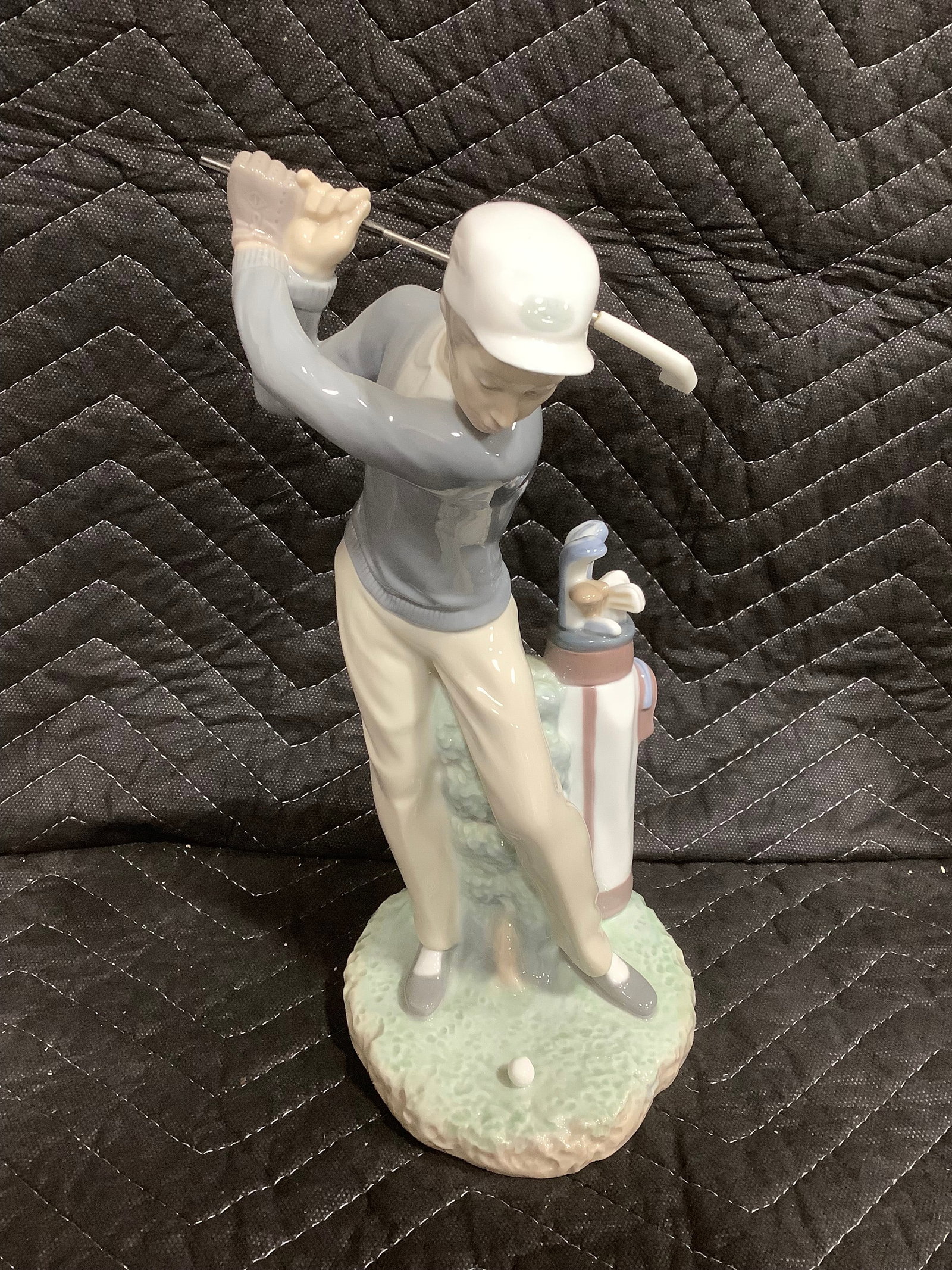 Lladro Golfer Man porcelain figure(11.5in tall) (1 of 1)