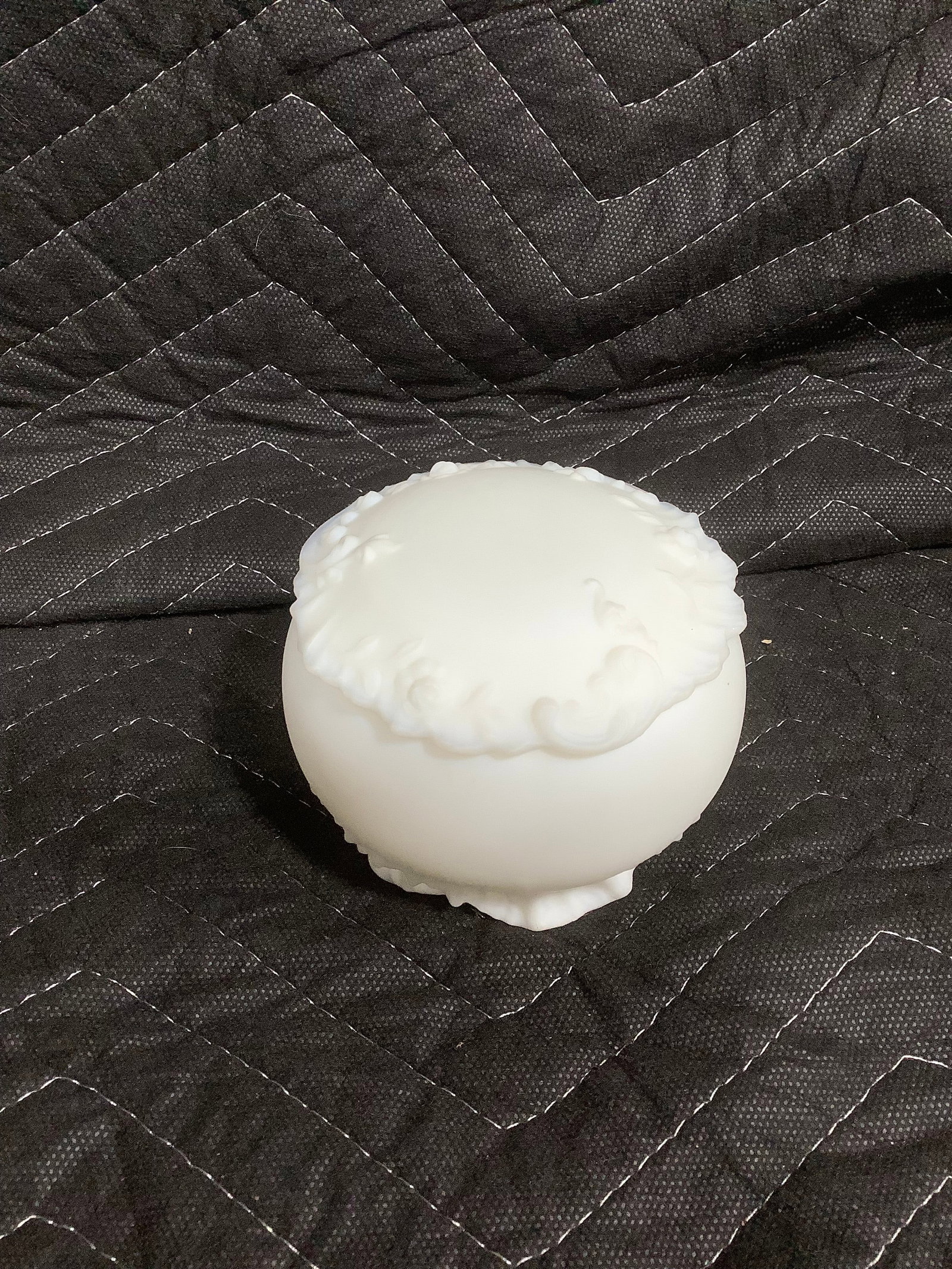 Vintage white milk glass trinket box(3.5in tall) (1 of 1)