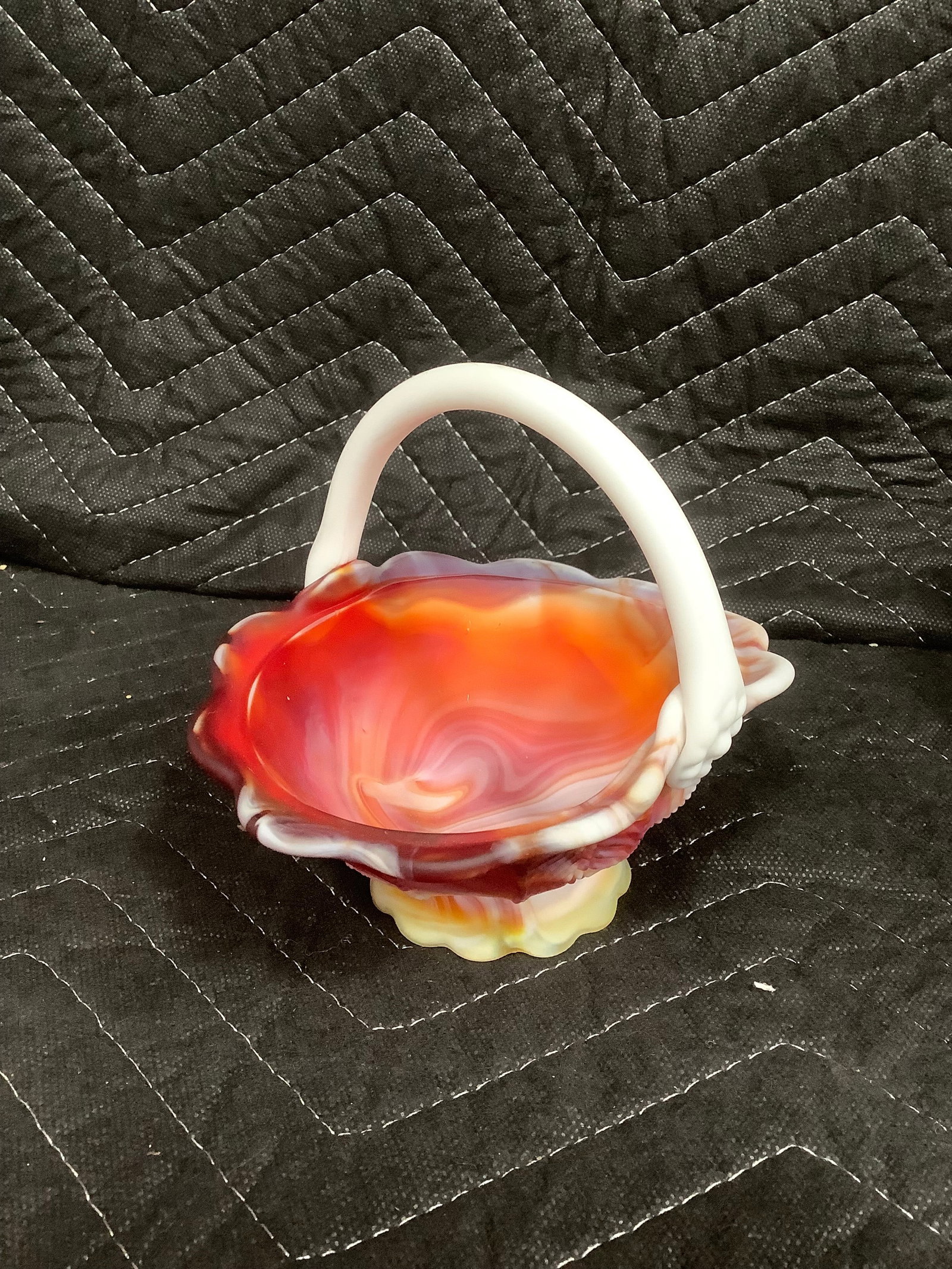 Vintage Imperial Glass slag basket(4.5in tall): Vintage Imperial Glass slag basket(4.5in tall)