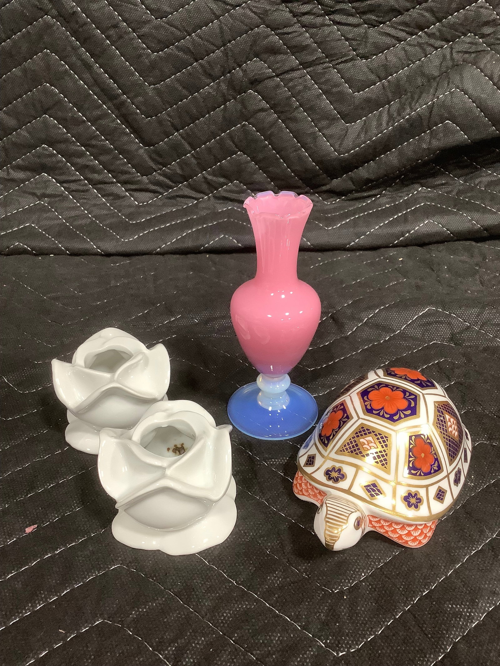 Vintage rose shaped candleholders,italian vase, and more(tallest 5in): Vintage rose shaped candleholders,italian vase, and more(tallest 5in)