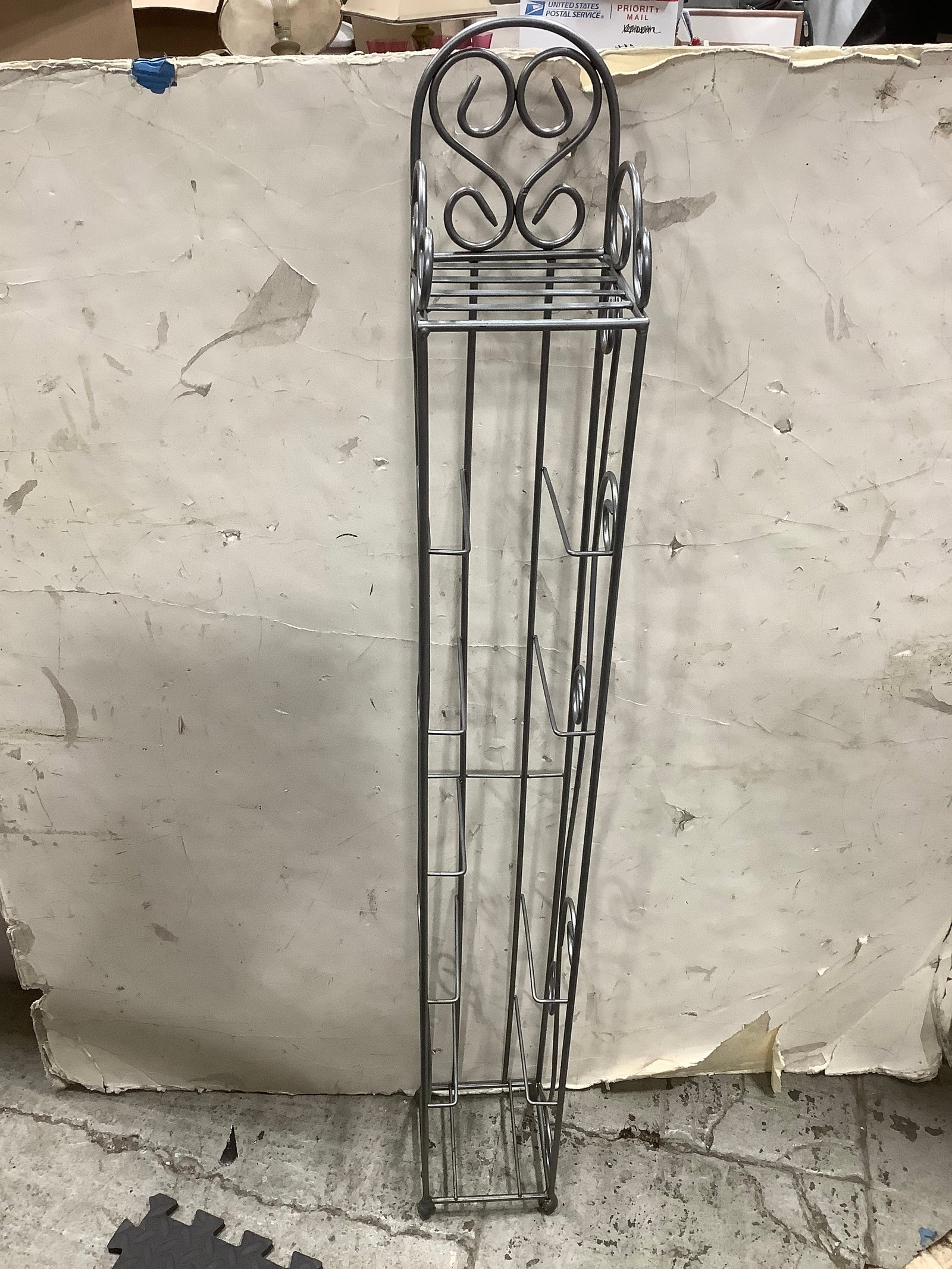 Metal rack(about 47in tall) (1 of 1)