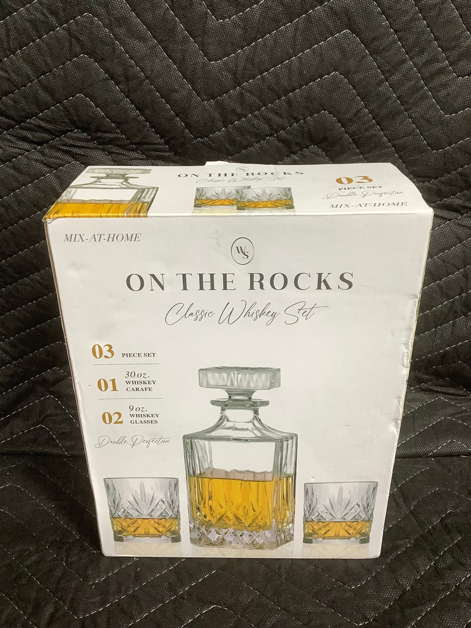 On the Rocks classic whiskey set*new in box* (1 of 1)