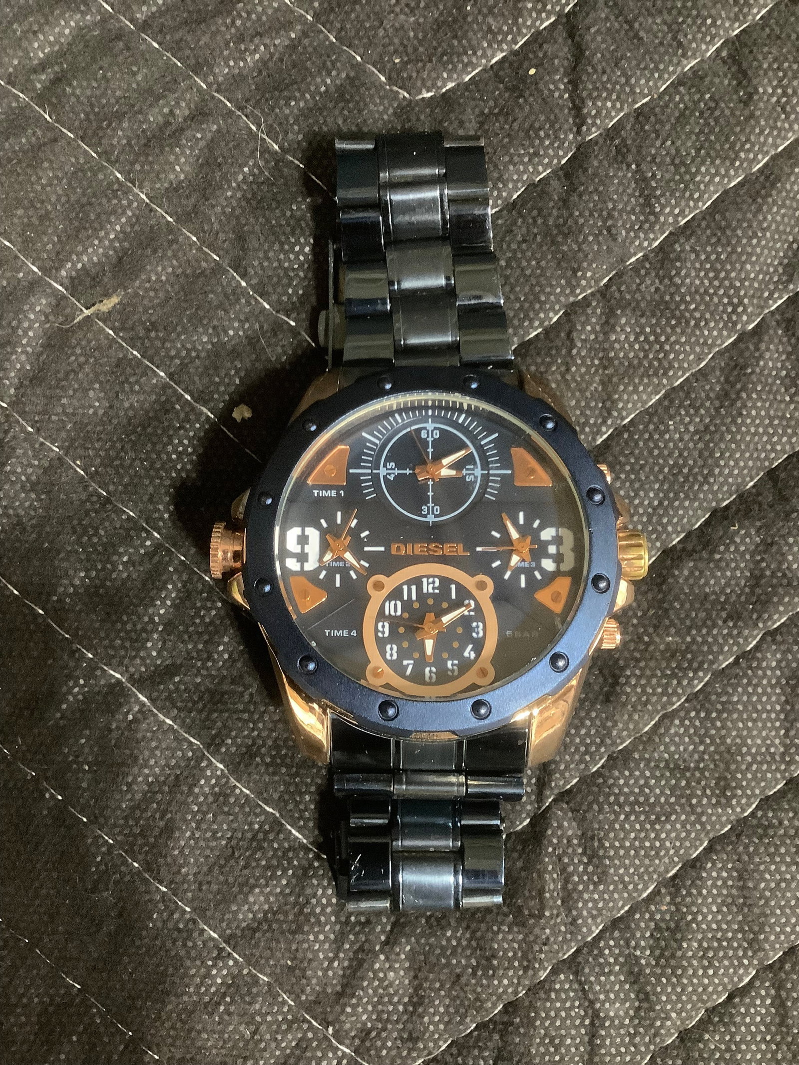 Diesel watch (1 of 1)