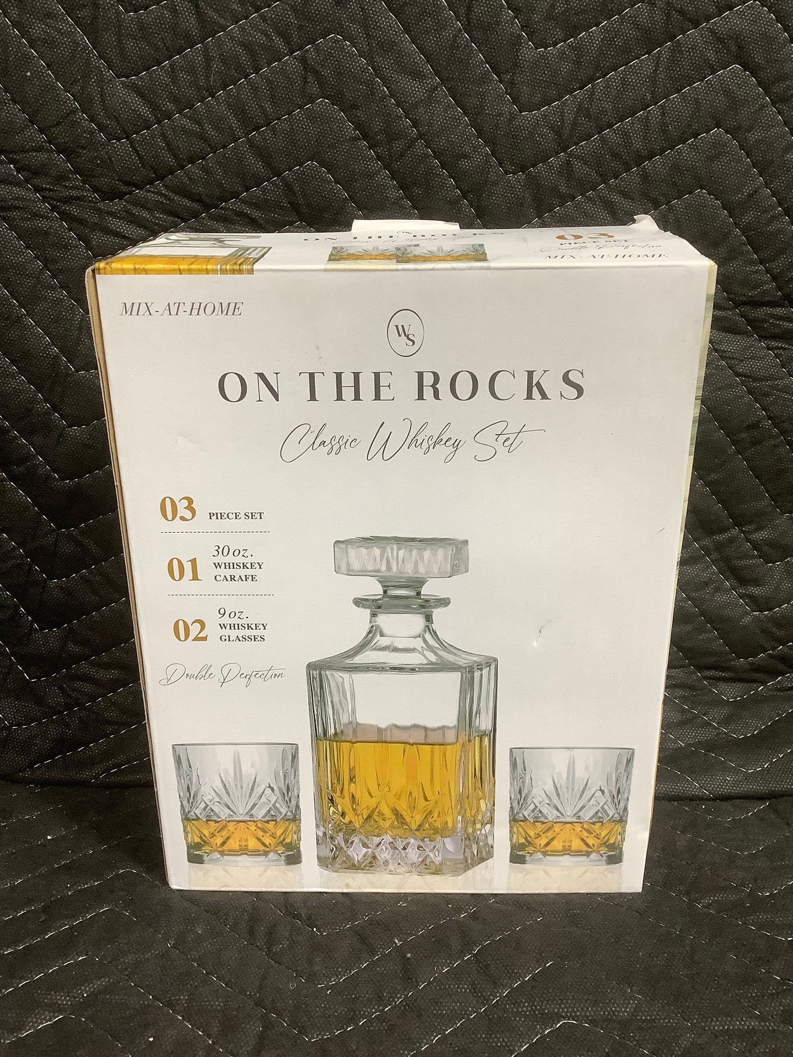 On the Rocks classic whiskey set*new in box* (1 of 1)
