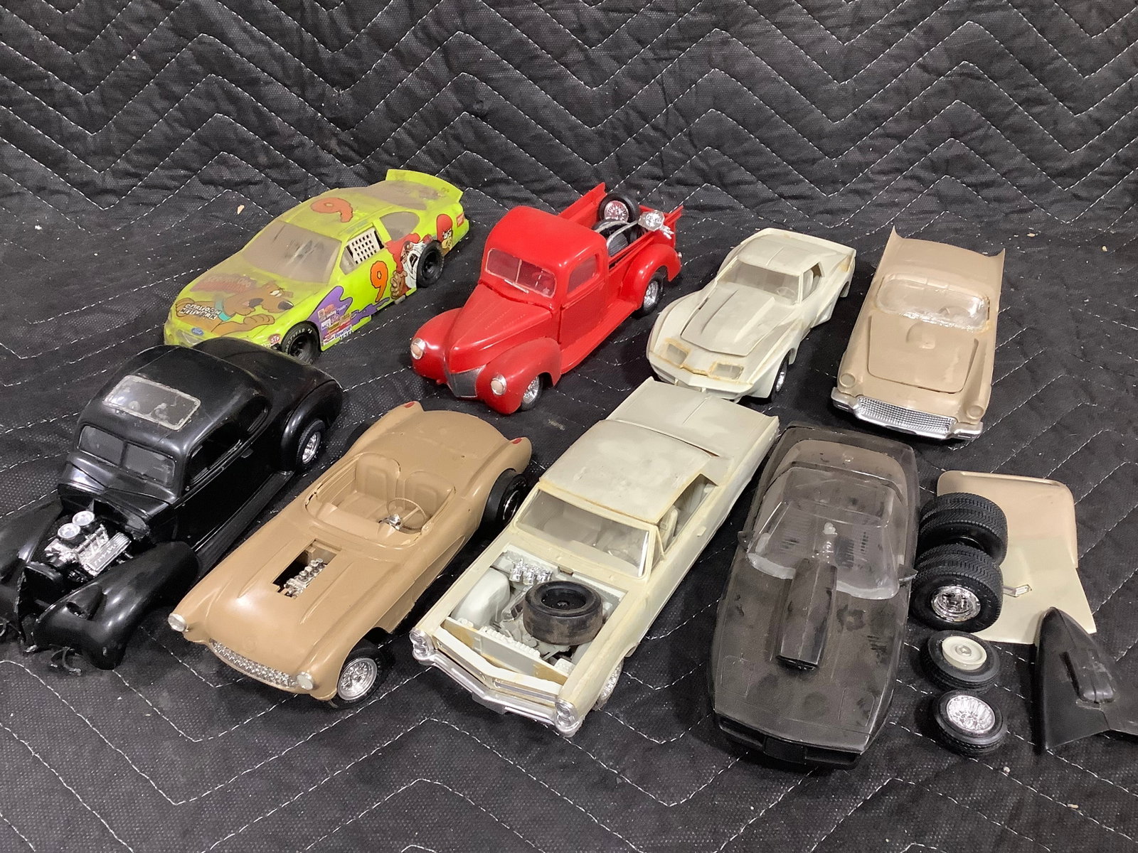 Vintage Car Models/Parts: Vintage Car Models/Parts