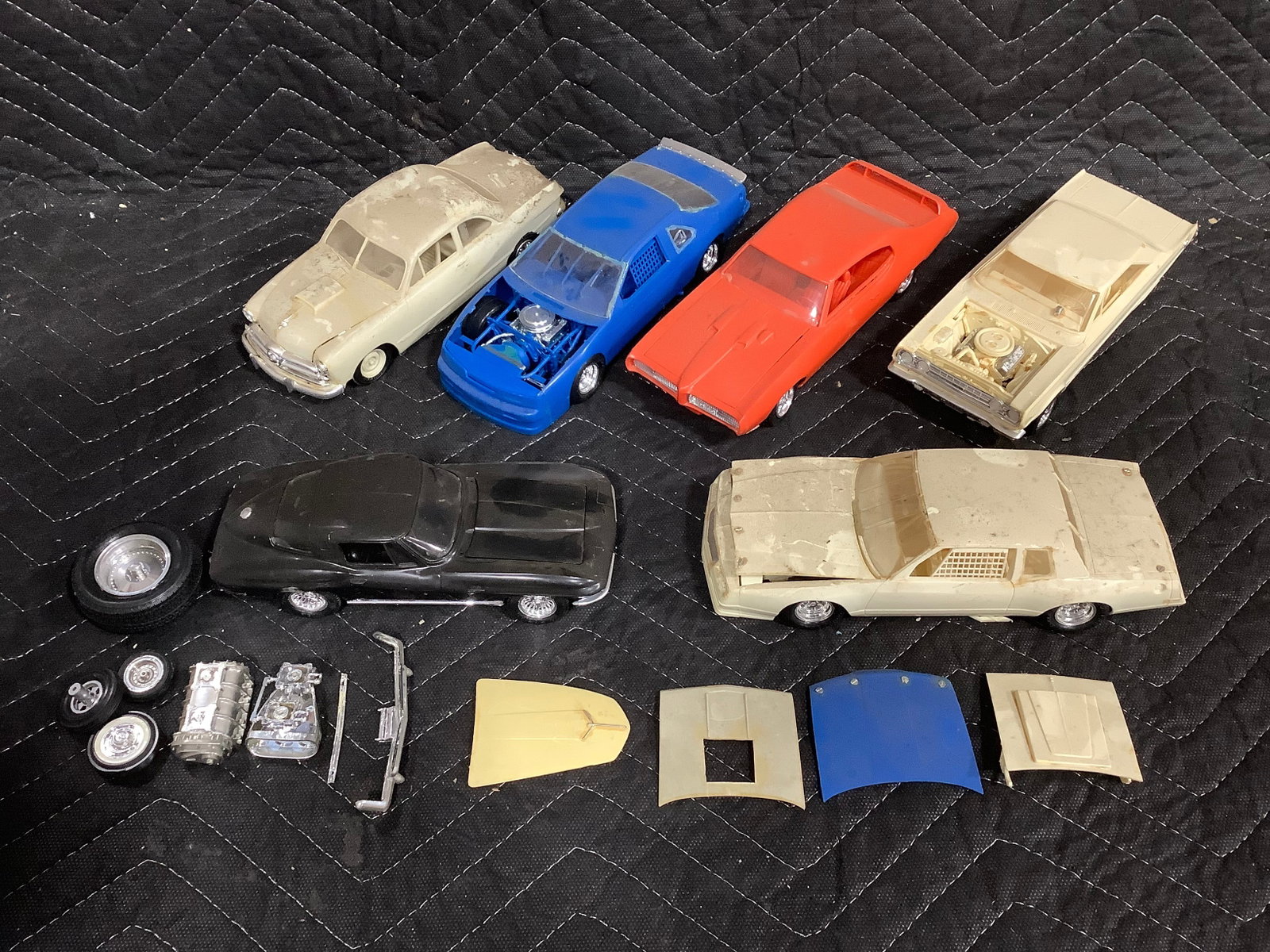 Vintage Car Models/Parts: Vintage Car Models/Parts