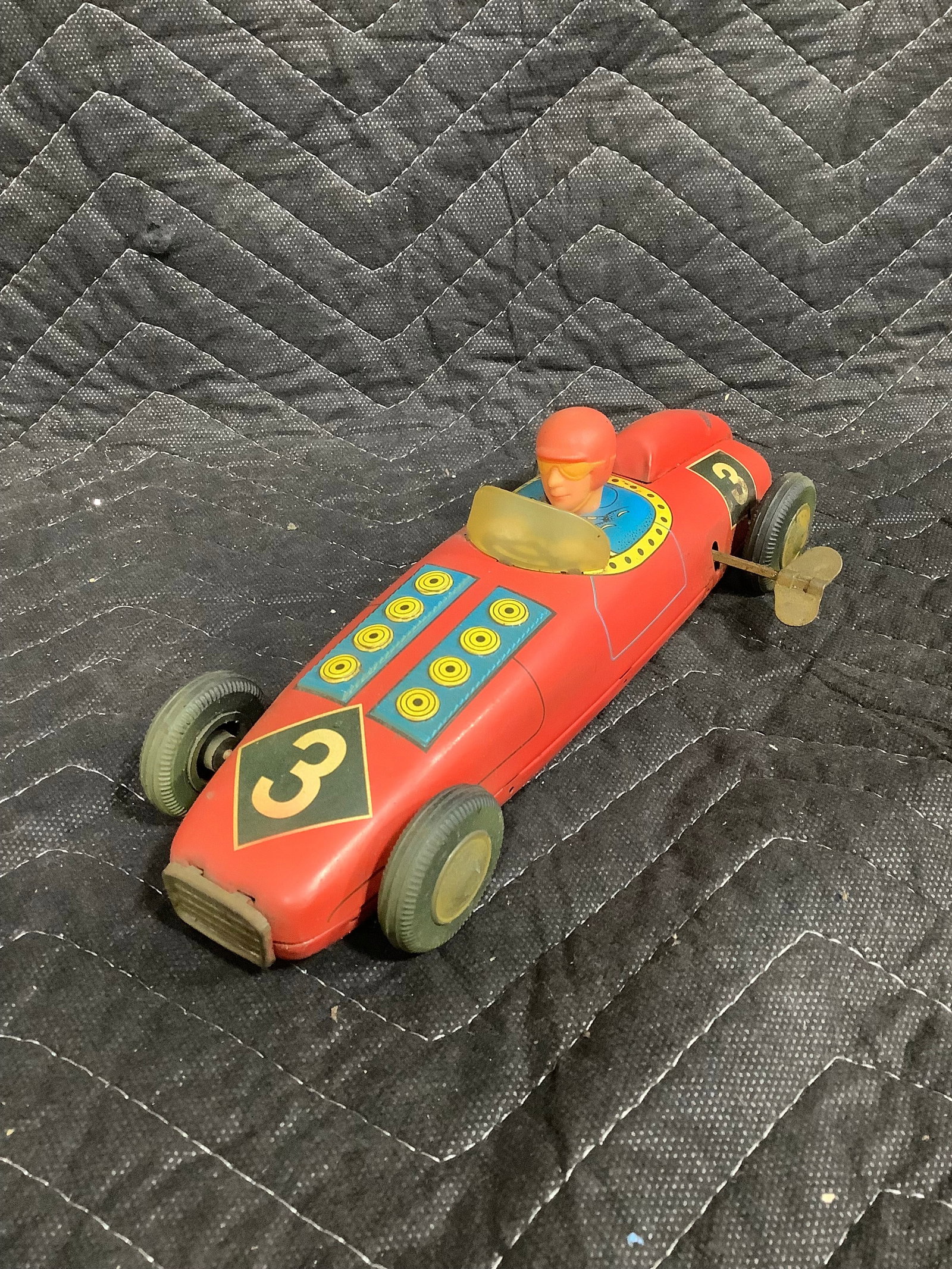 Vintage tin wind up toy race car: Vintage tin wind up toy race car