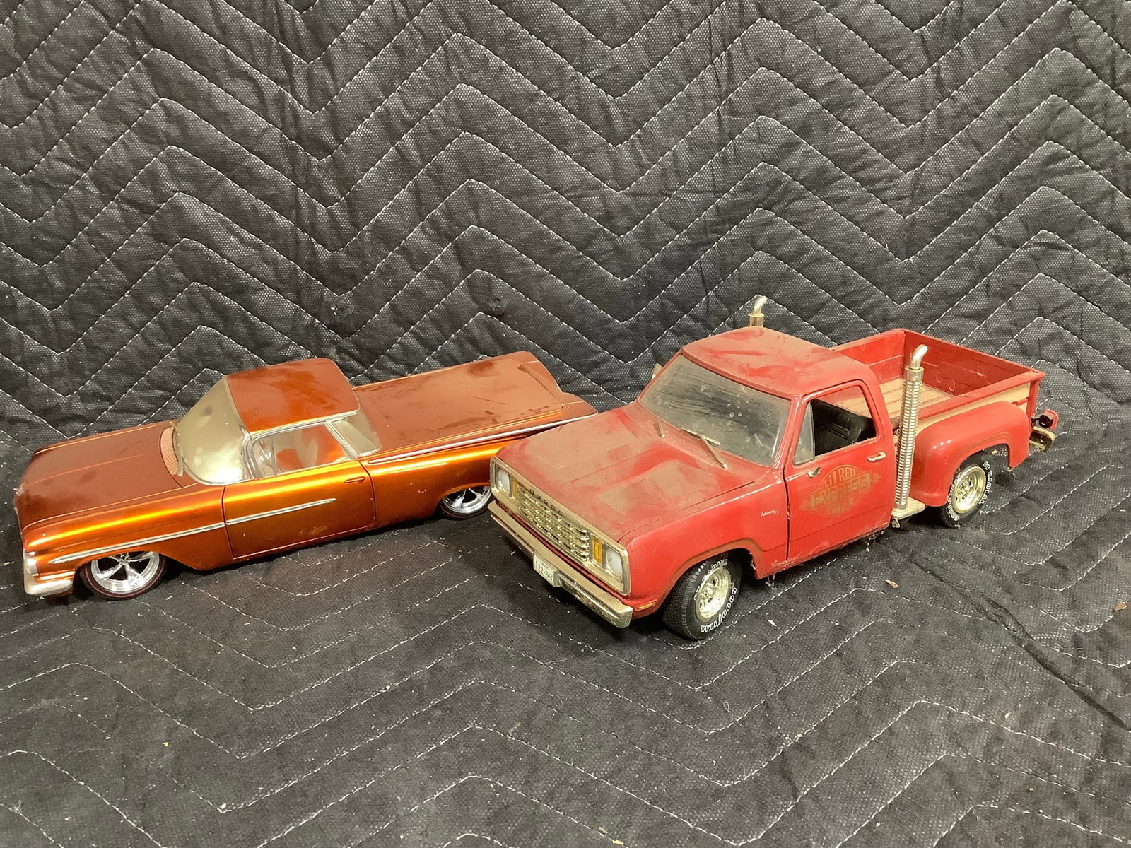 Vintage Car Diecast Models: Vintage Car Diecast Models