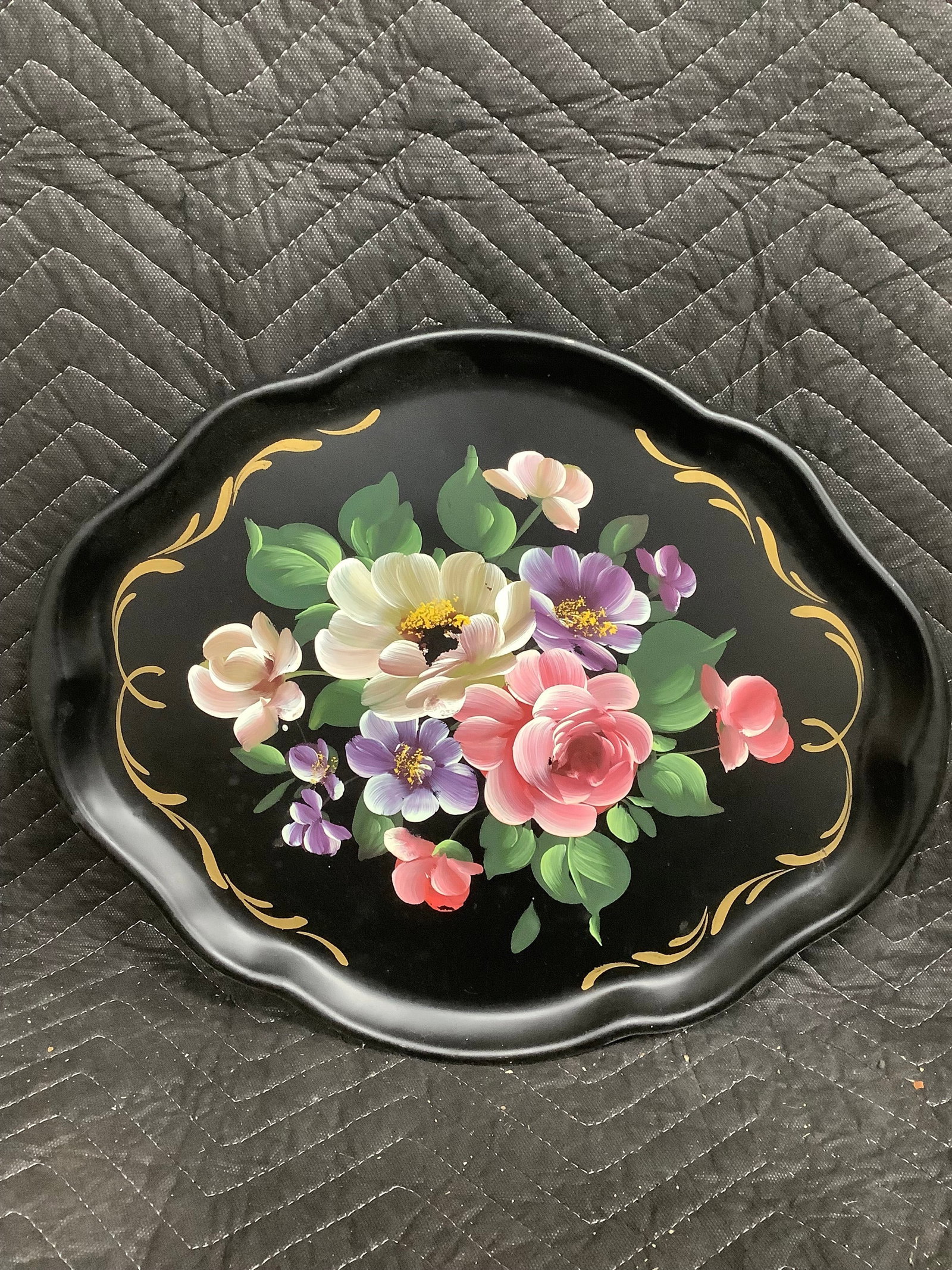 Vintage floral handpainted toleware tray(14inx17in) (1 of 1)
