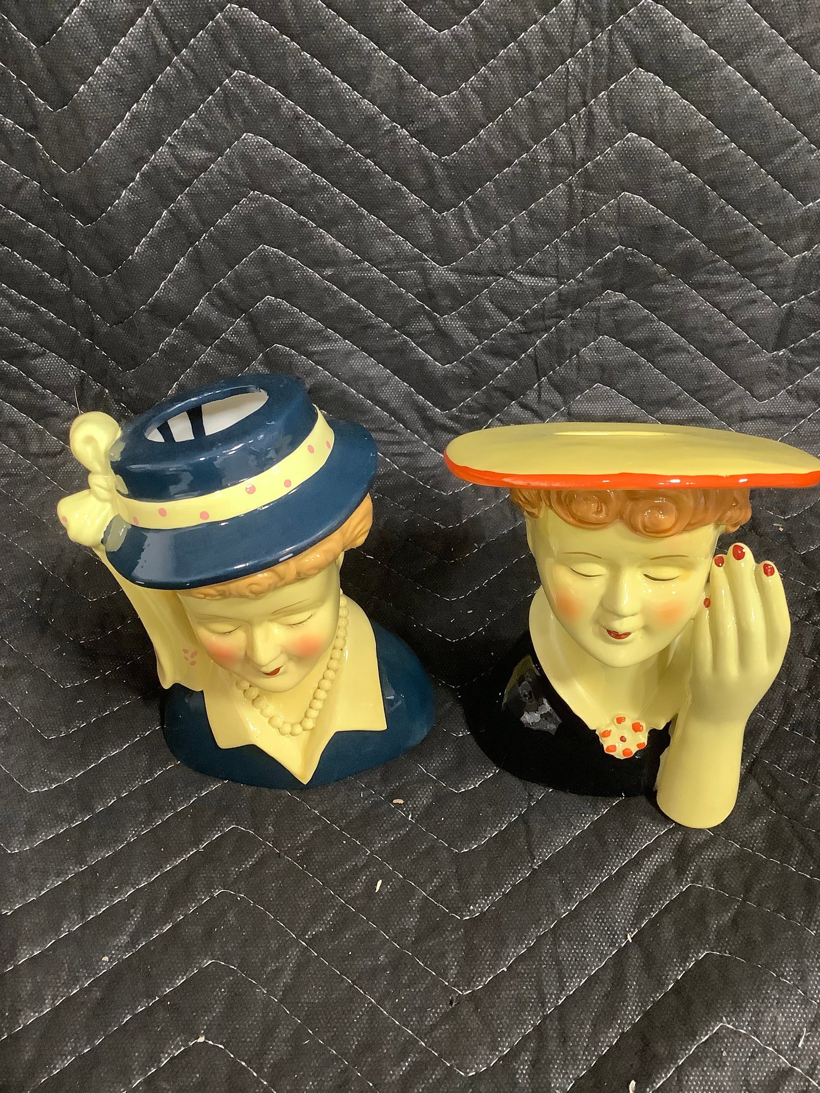 Ceramic vase planters(7in tall): Ceramic vase planters(7in tall)