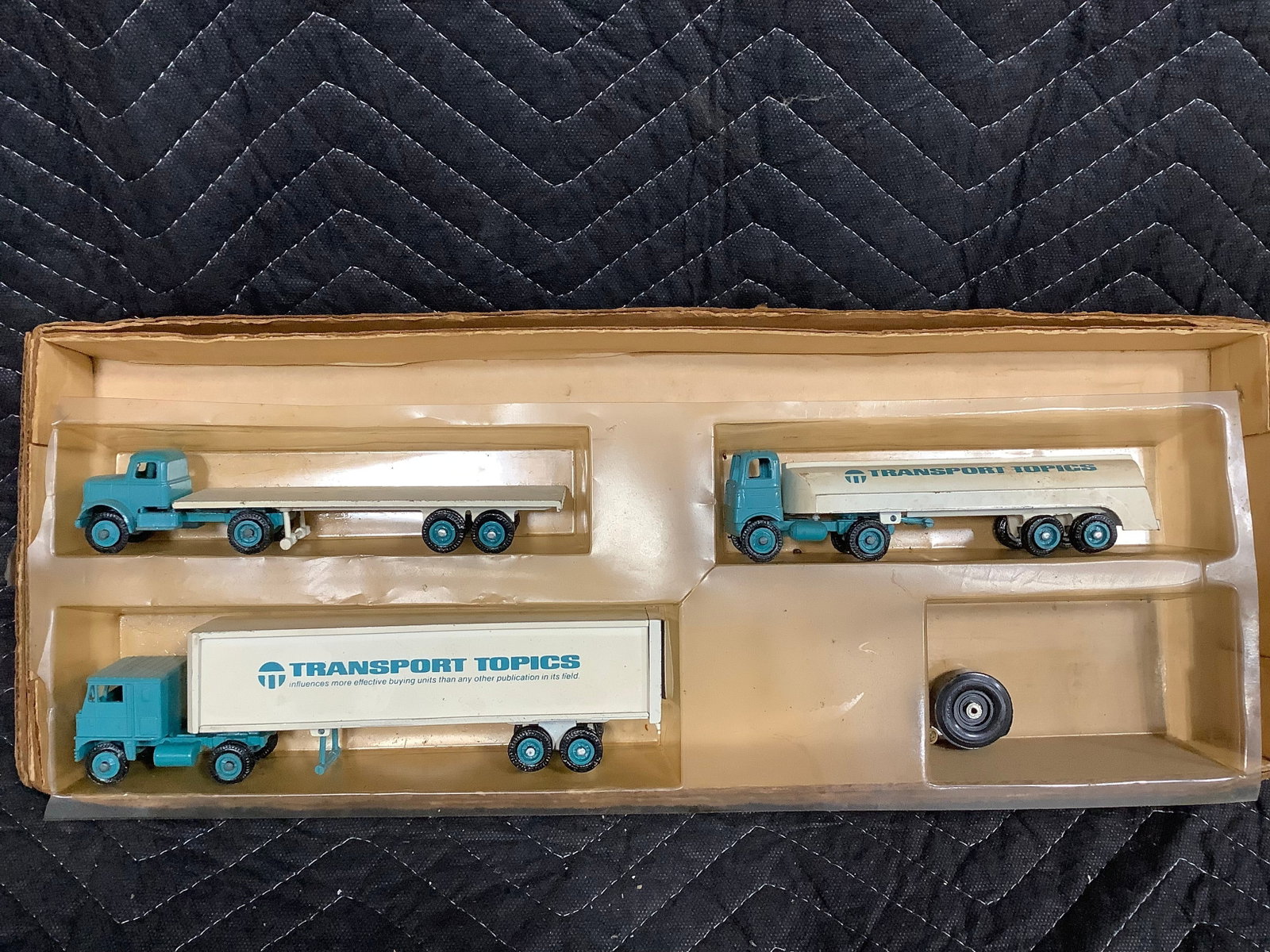Winross diecast truck models: Winross diecast truck models