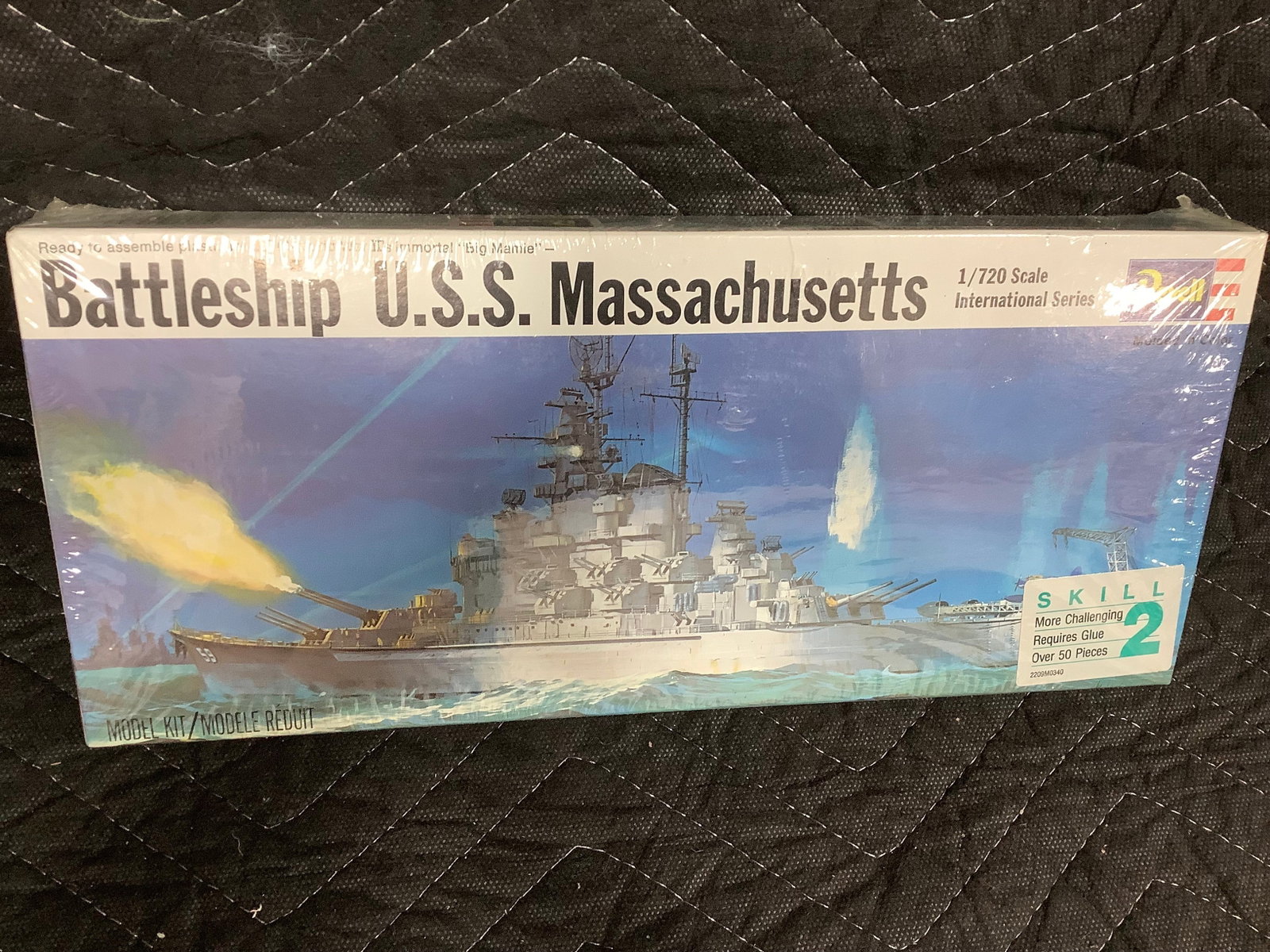 Revell Battleship USS Massachusetts Model Kit - 1/720 Scale *sealed* (1 of 1)