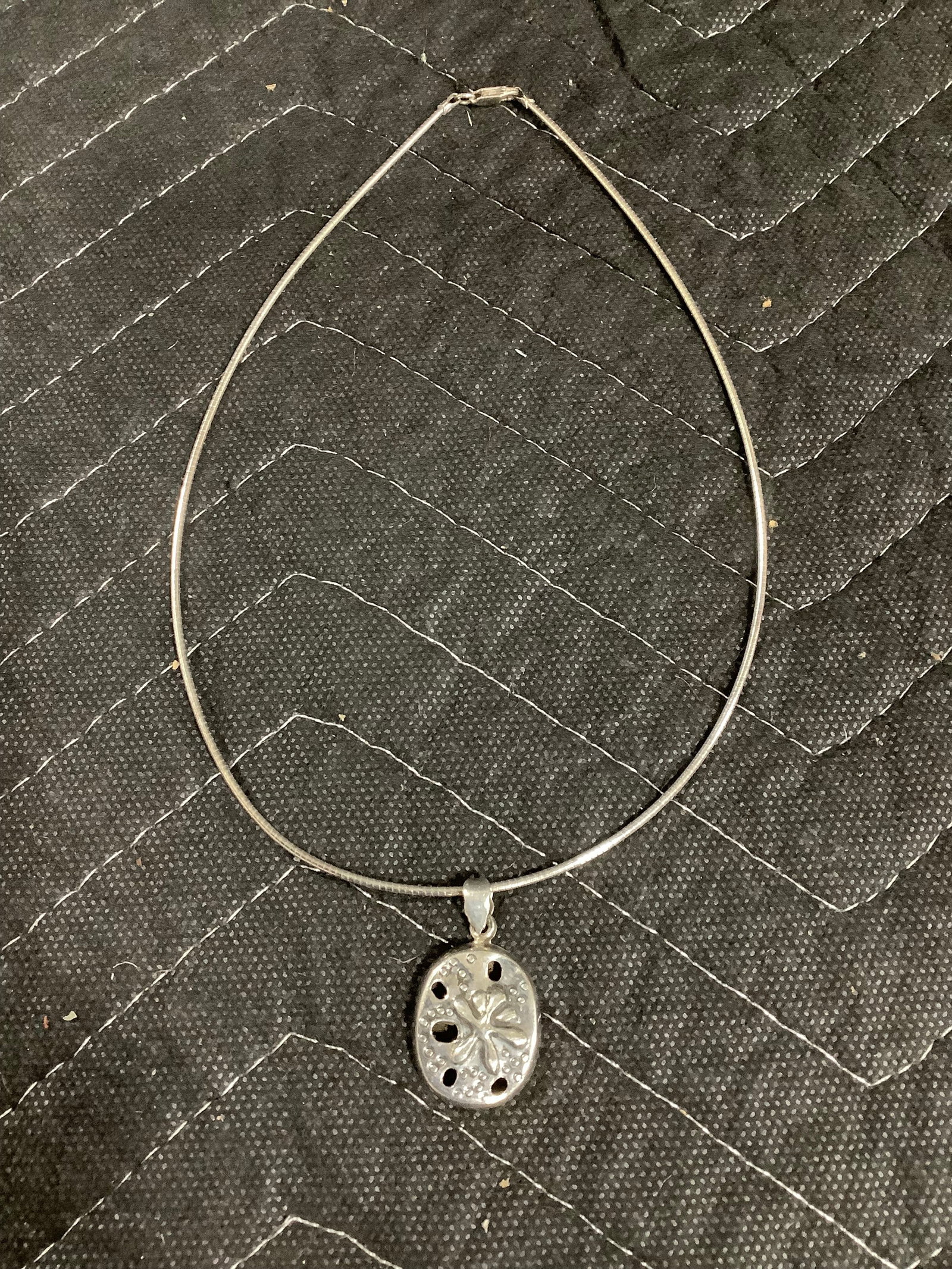Sterling necklace: Sterling necklace