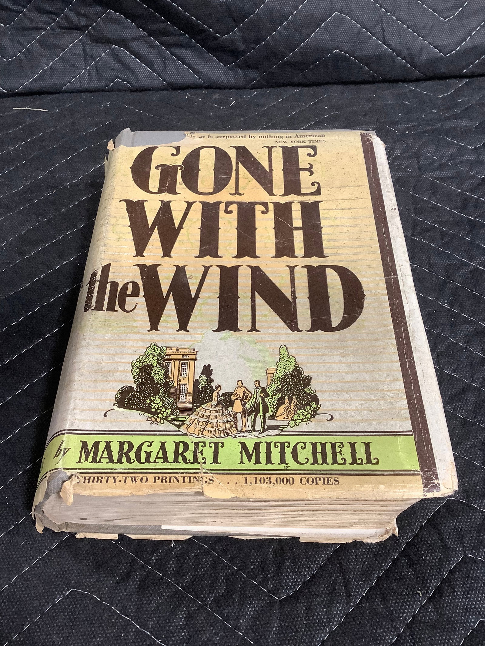 Vintage Gone with the Wind book (1 of 1)