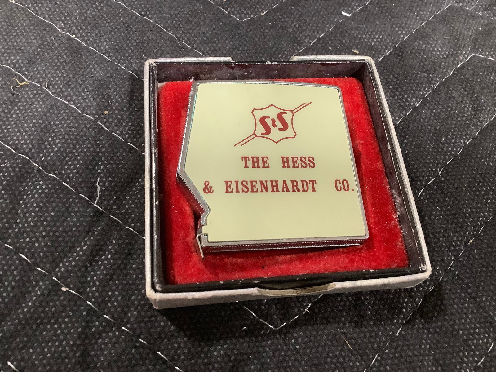 The Hess & Eisenhardt vintage measuring tape: The Hess & Eisenhardt vintage measuring tape