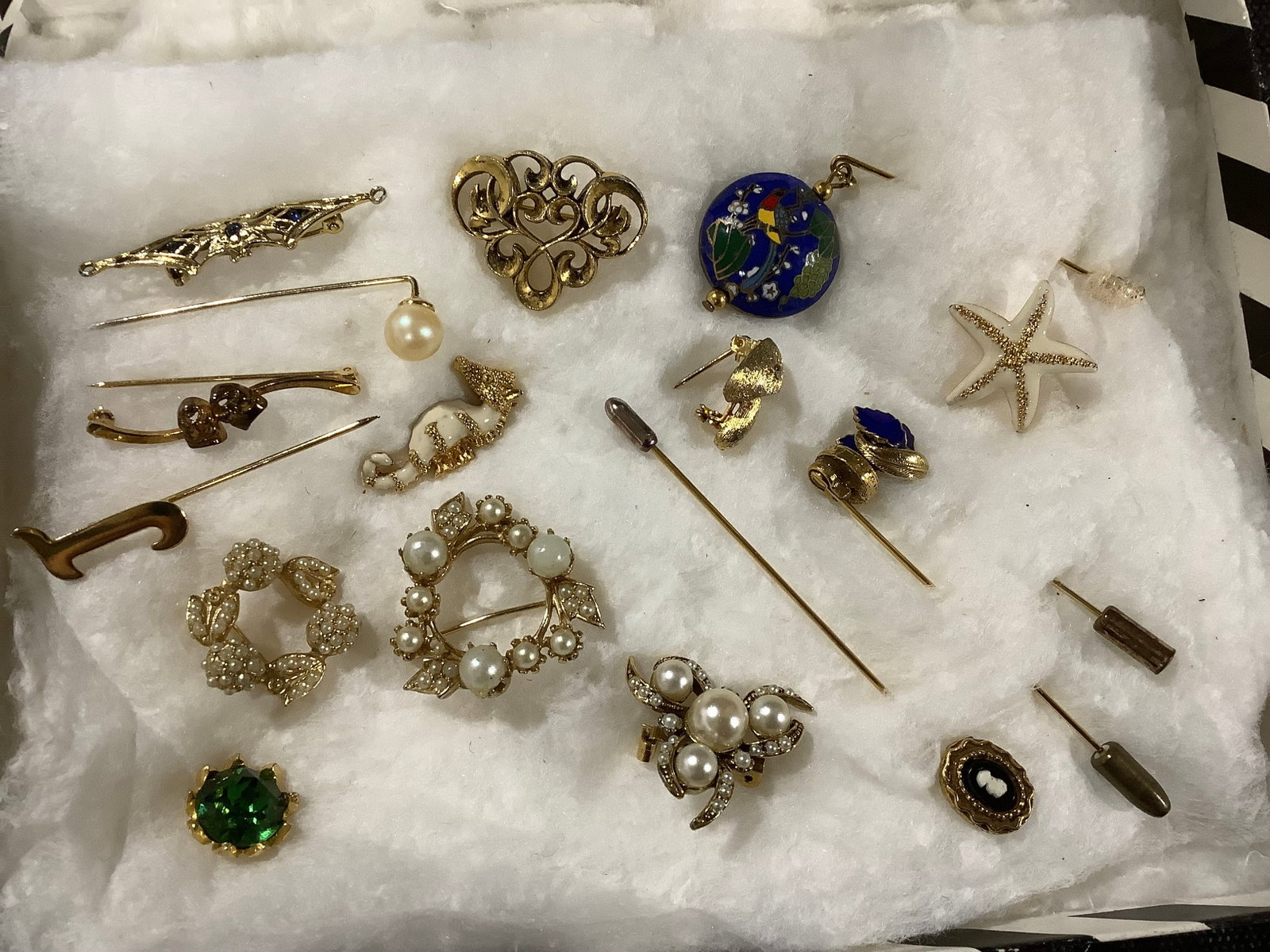 Vintage hair pins and more: Vintage hair pins and more